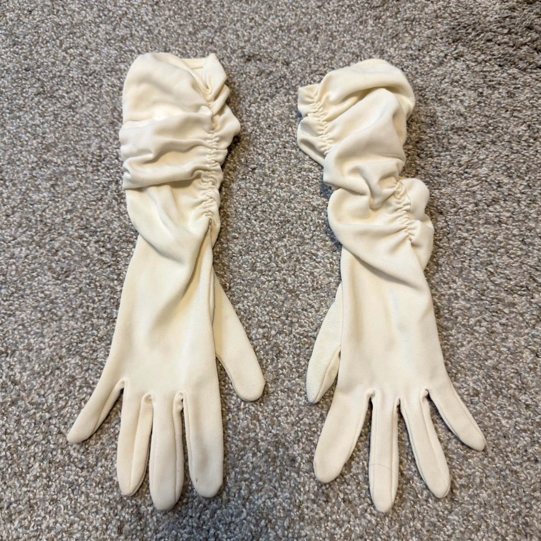 Vintage VINTAGE Women Opera Gloves Small White Cream Elbow Edwardian Victorian Steampunk Stains Size ONE SIZE - 2 Thumbnail