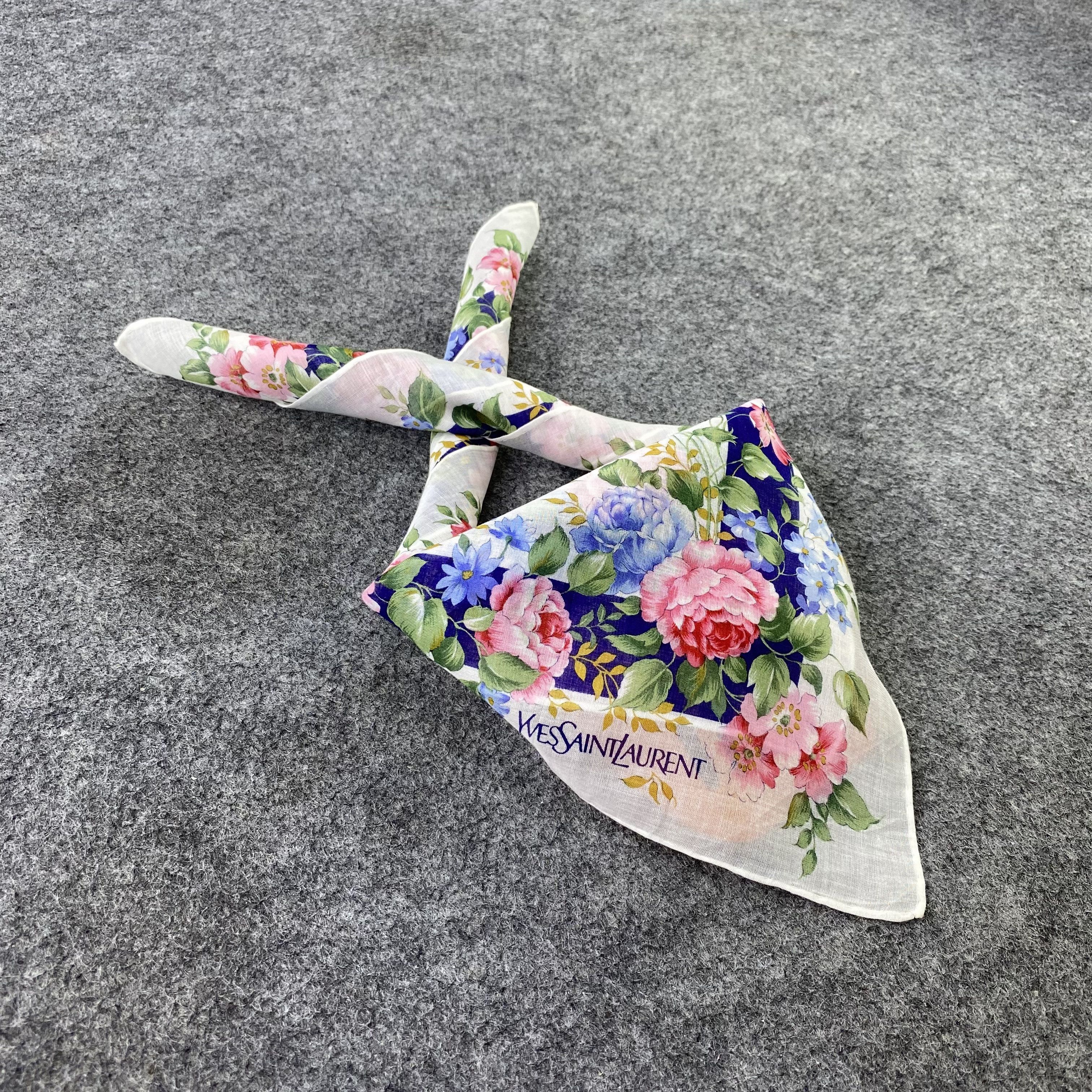 Vintage × Yves Saint Laurent Yves Saint Laurent Handkerchief / Bandana /Neckerchief-B1033 Size ONE SIZE - 1 Thumbnail