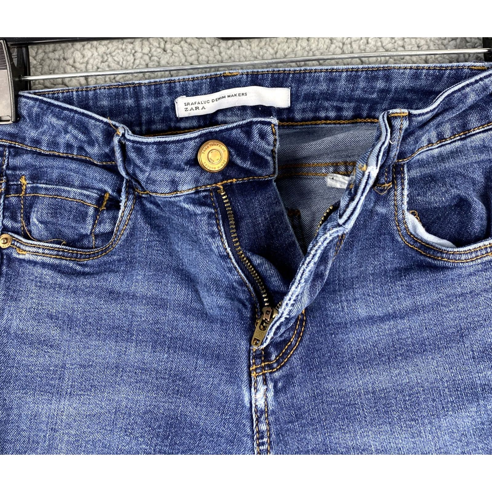 Zara Zara Jeans Skinny Ankle Women's Size 2 Dark Wash Denim Blue 5-Pocket Slim High Rise Cotton Blend Stretch Jeans Woman Regular 24in Inseam Value Size 26" / US 2 / IT 38 - 3 Thumbnail