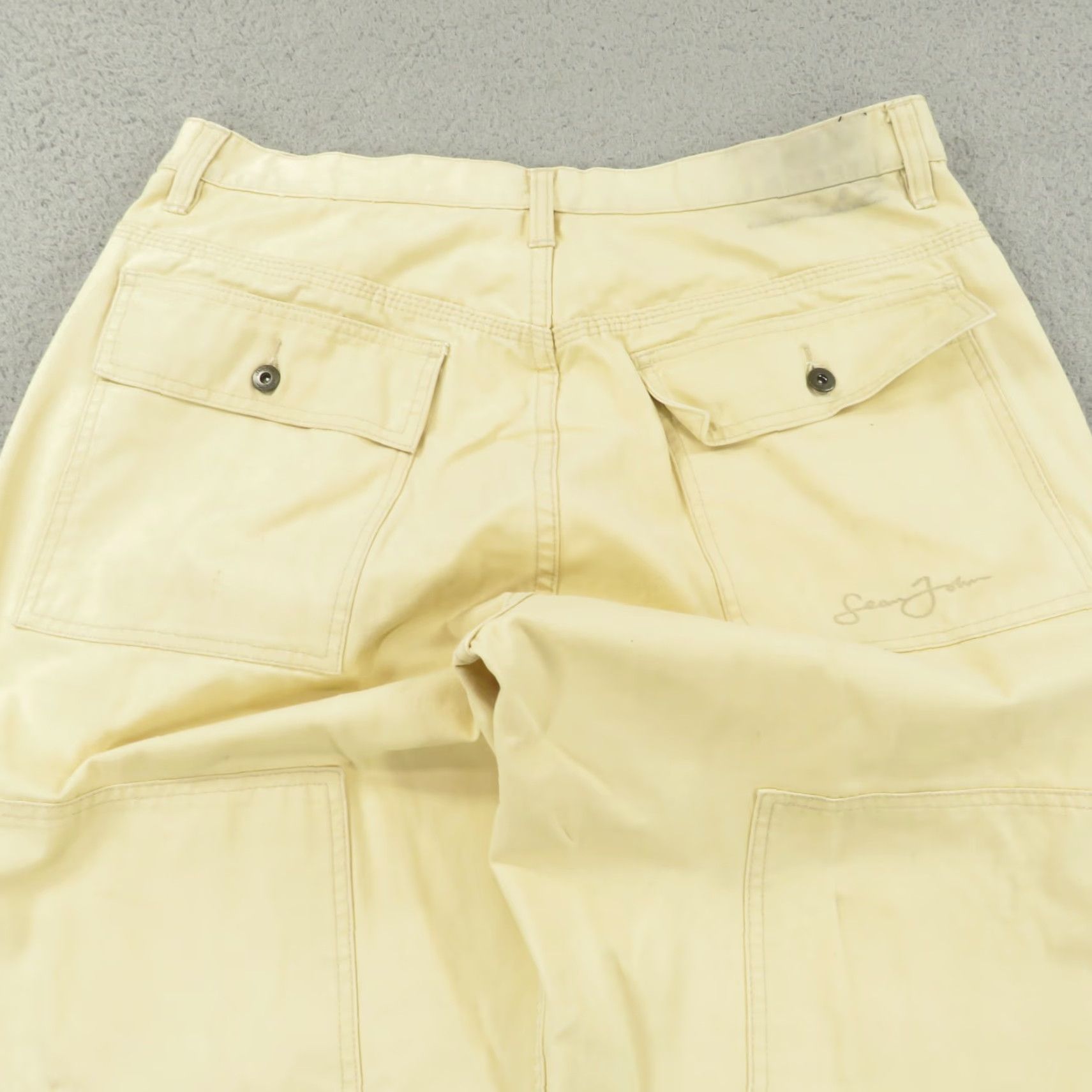 Sean John VINTAGE Sean John Baggy Pants Men 34 Carpenter Denim 30 Inseam Wide-Leg 10" Leg Opening Beige 90s Grunge Classic Mens Size US 34 / EU 50 - 7 Thumbnail