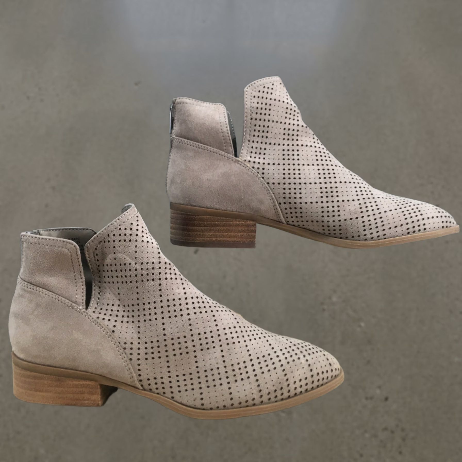 BKE BKE Boots Women Ankle Bootie Brown Perforated Casual Round Toe Block Heel Shoes 8 US Menus Womens Size US 8 / IT 38 - 1 Thumbnail