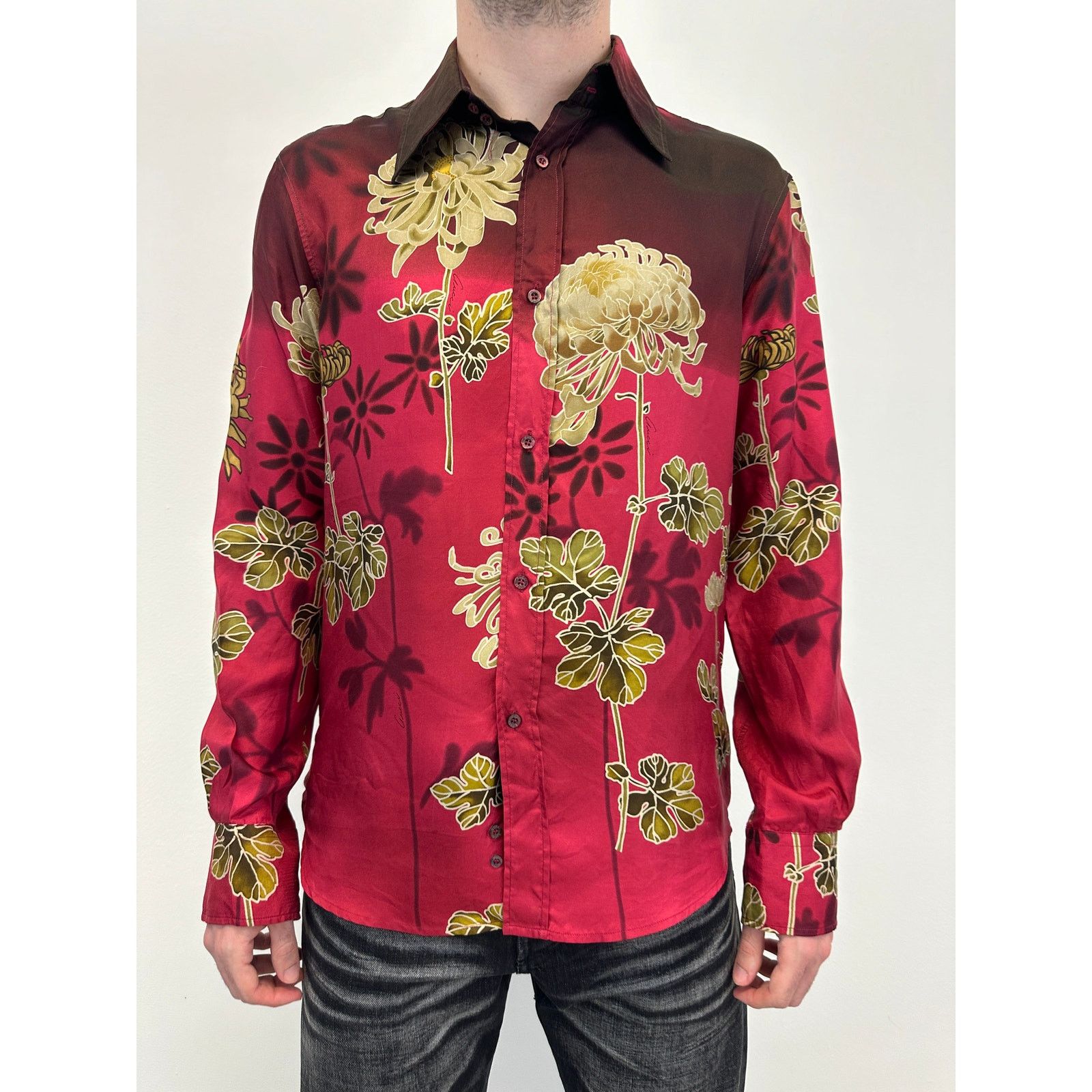 Gucci SS2001 Gucci by Tom Ford Chrysanthemum silk shirt Size US M / EU 48-50 / 2 - 3 Thumbnail