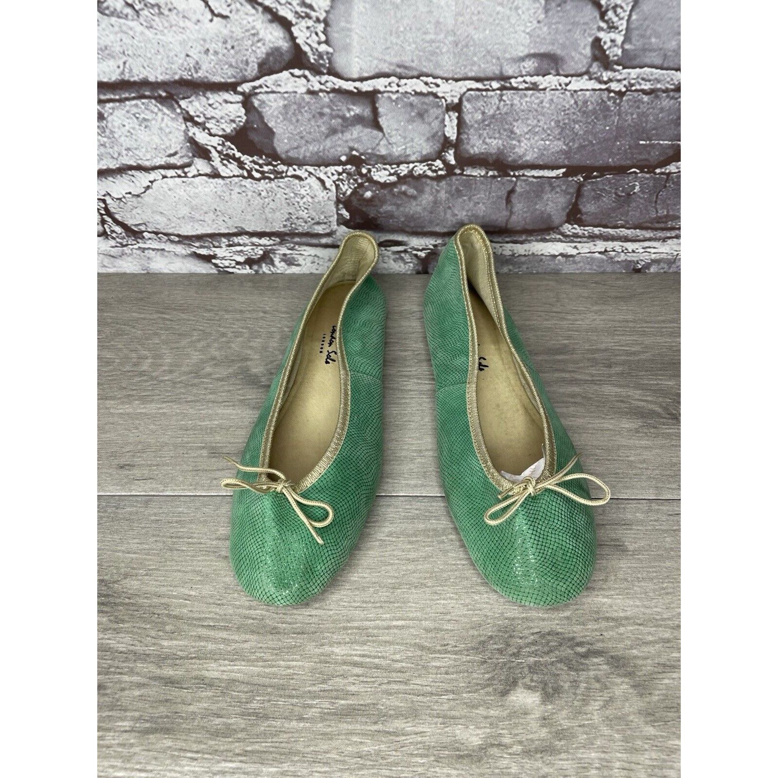 Other London Sole Green Leather Animal Print FRANCE Ballet Flats W Size US 8.5 / IT 38.5 - 17 Thumbnail