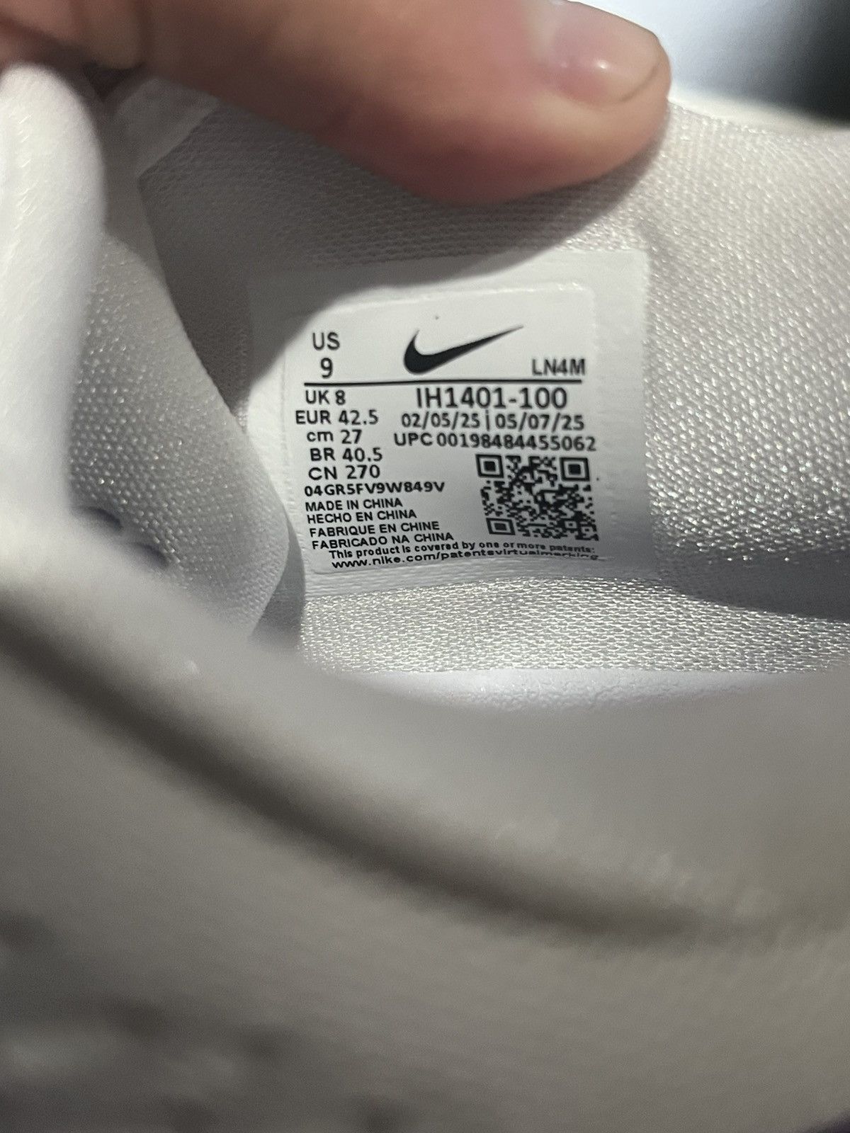 Jordan Brand kobe 9 lakers home size 9 Size US 9 / EU 42 - 6 Thumbnail