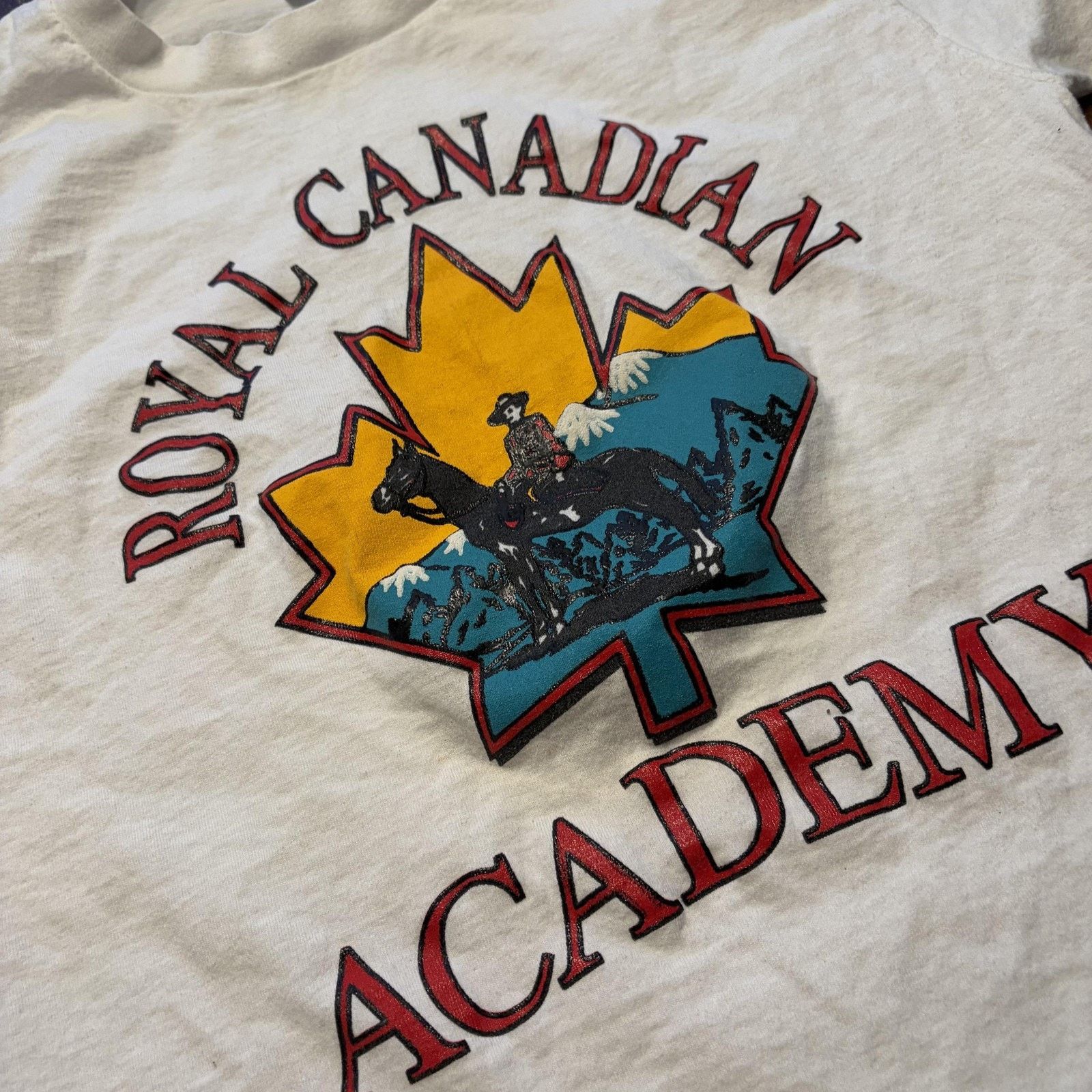 Vintage Vtg Royal Canadian Academy Shirt Mens L T-Shirt Discus USA Size US L / EU 52-54 / 3 - 5 Thumbnail