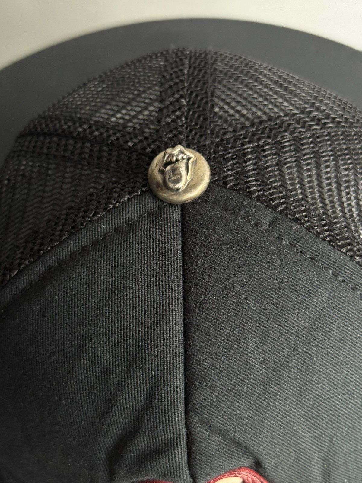 Chrome Hearts × The Rolling Stones RARE - Chrome Hearts x Rolling Stones Trucker Hat Size ONE SIZE - 4 Thumbnail