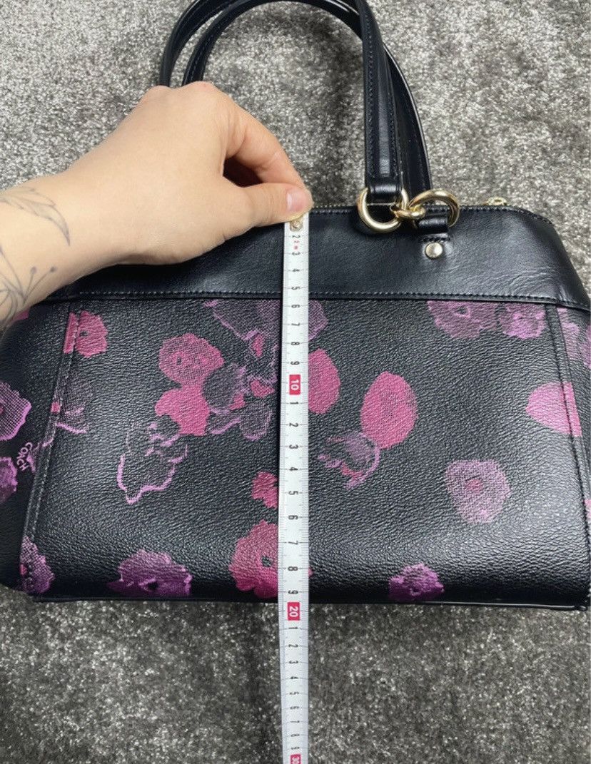 Coach Coach Floral Leather Bag Matching Wallet Set Gold Hardware Size ONE SIZE - 15 Thumbnail