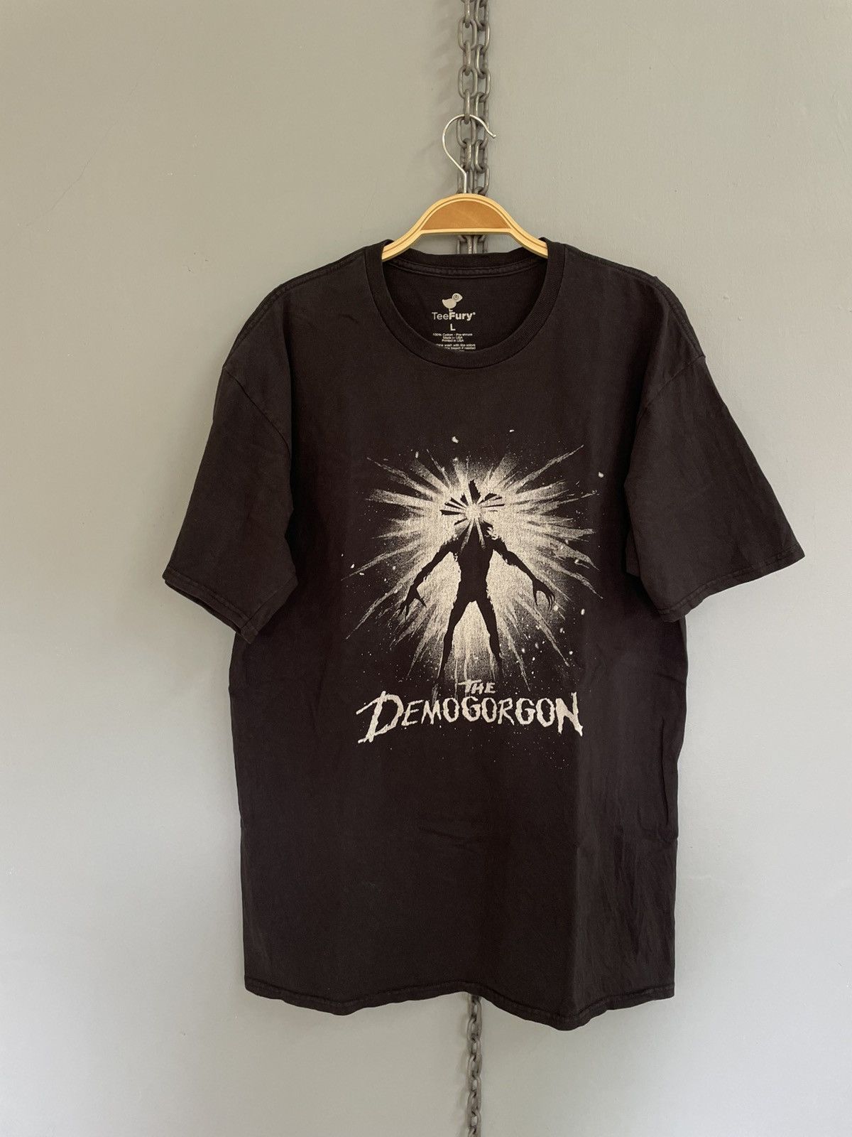 Vintage Vintage The Demogorgon t shirt Size US L / EU 52-54 / 3 - 1 Thumbnail