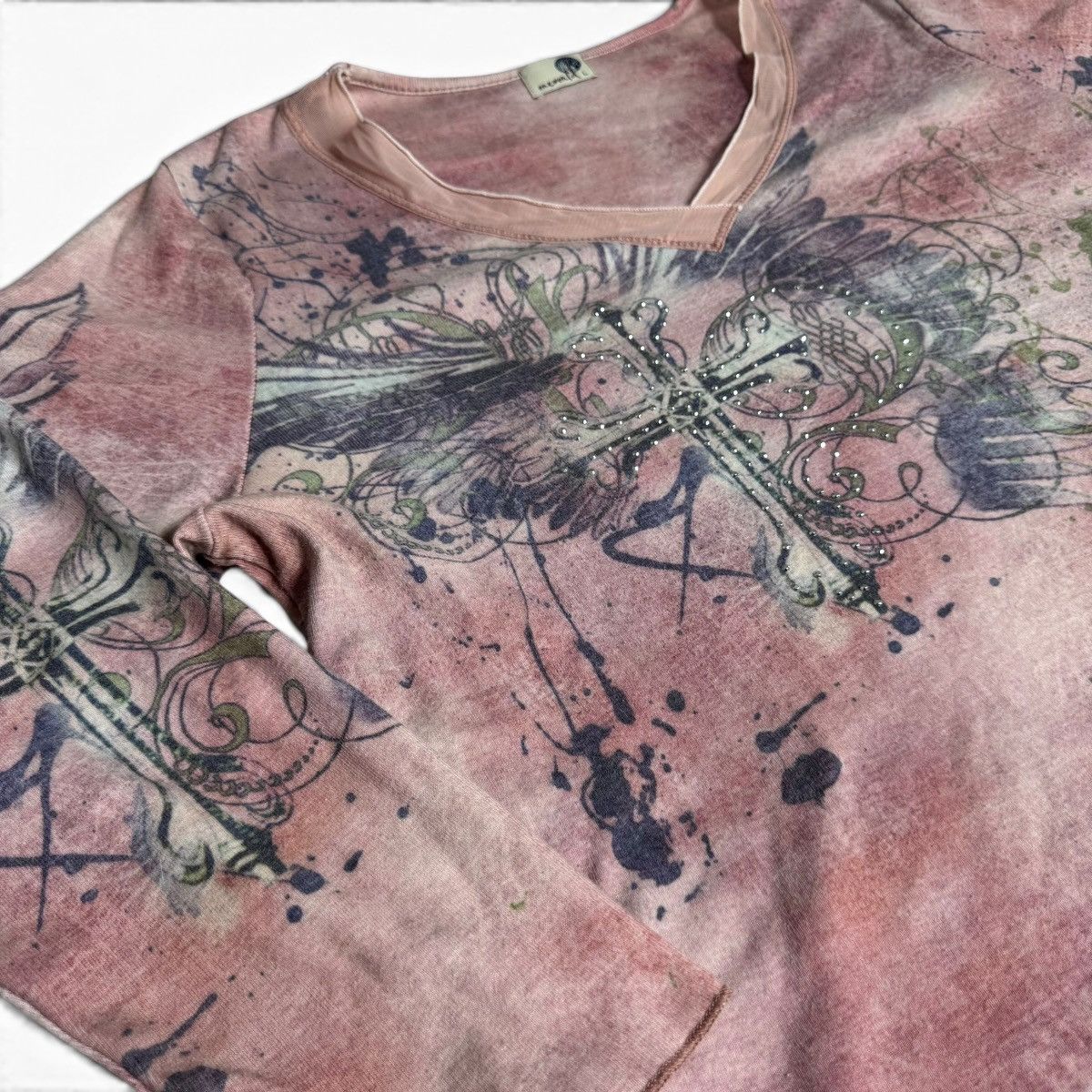 Other Oneworld Y2K Pink Grunge Graphic Cross Top w/ Rhinestones Size L / US 10 / IT 46 - 2 Thumbnail