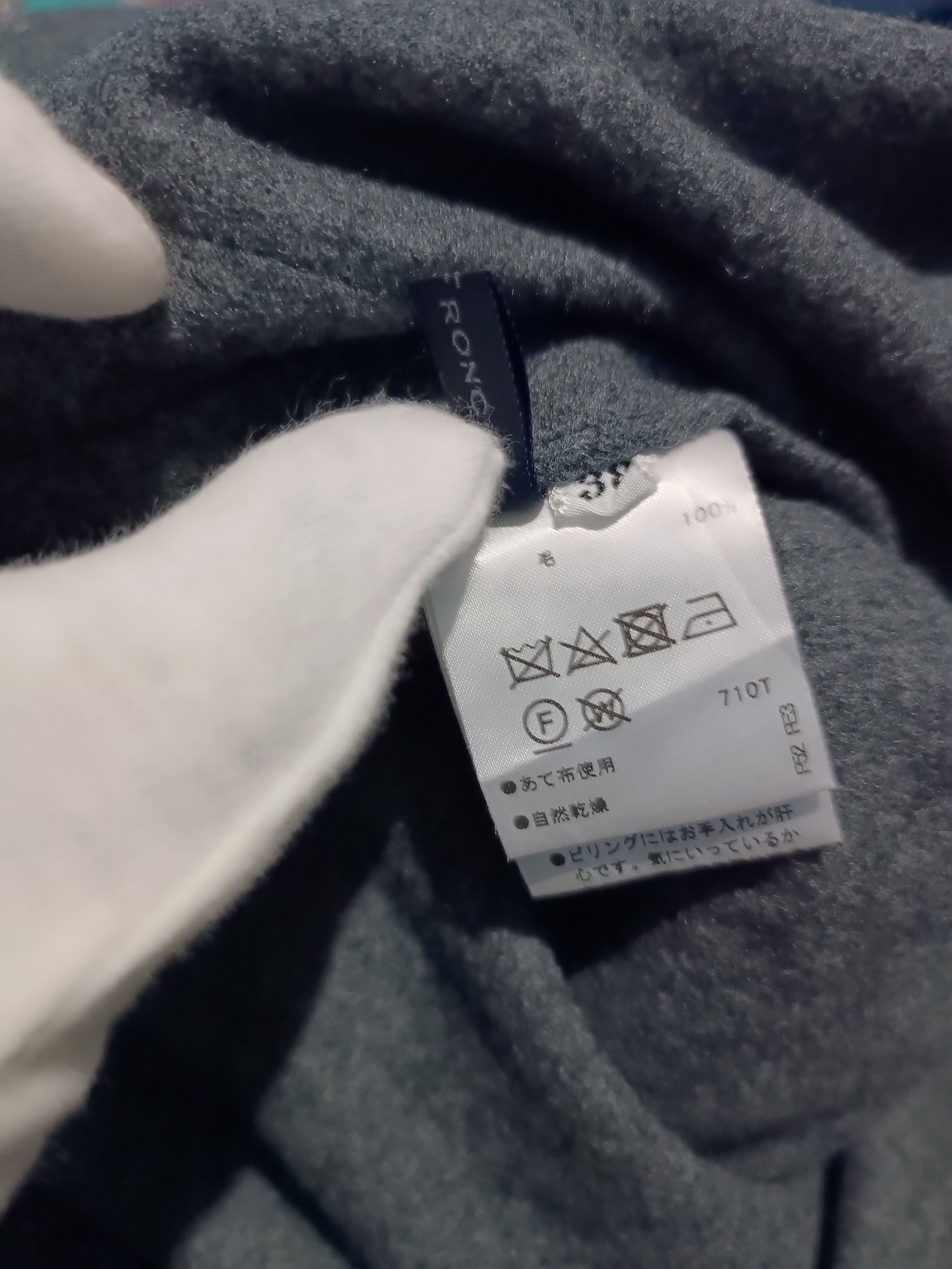 Japanese Brand Asymmetrical Hoodie 3/4 Sleeve Gray Size US L / EU 52-54 / 3 - 9 Thumbnail