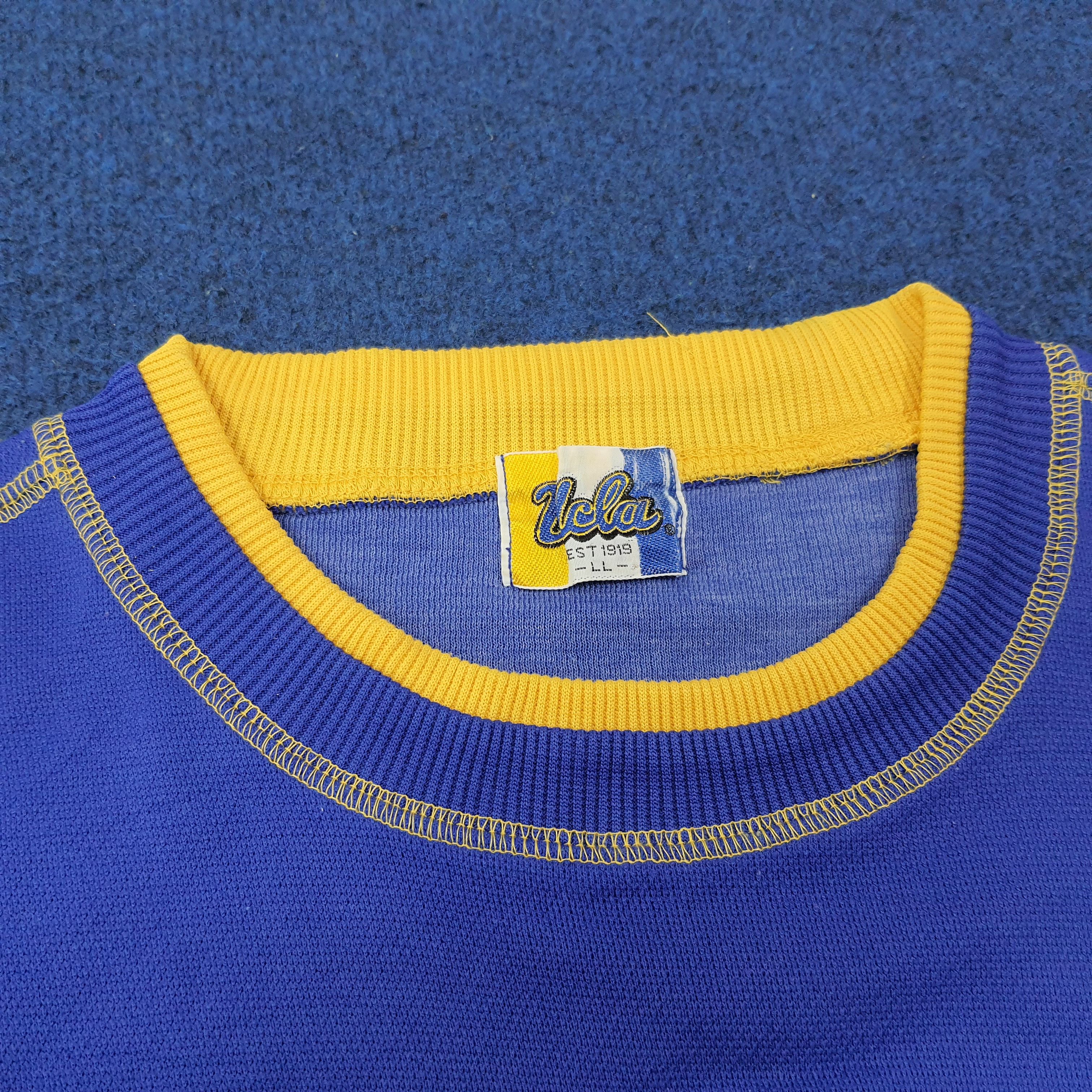 Other Vintage UCLA Bruins Athletic Dept. Sports Sweatshirt C238N9 Size US L / EU 52-54 / 3 - 4 Thumbnail