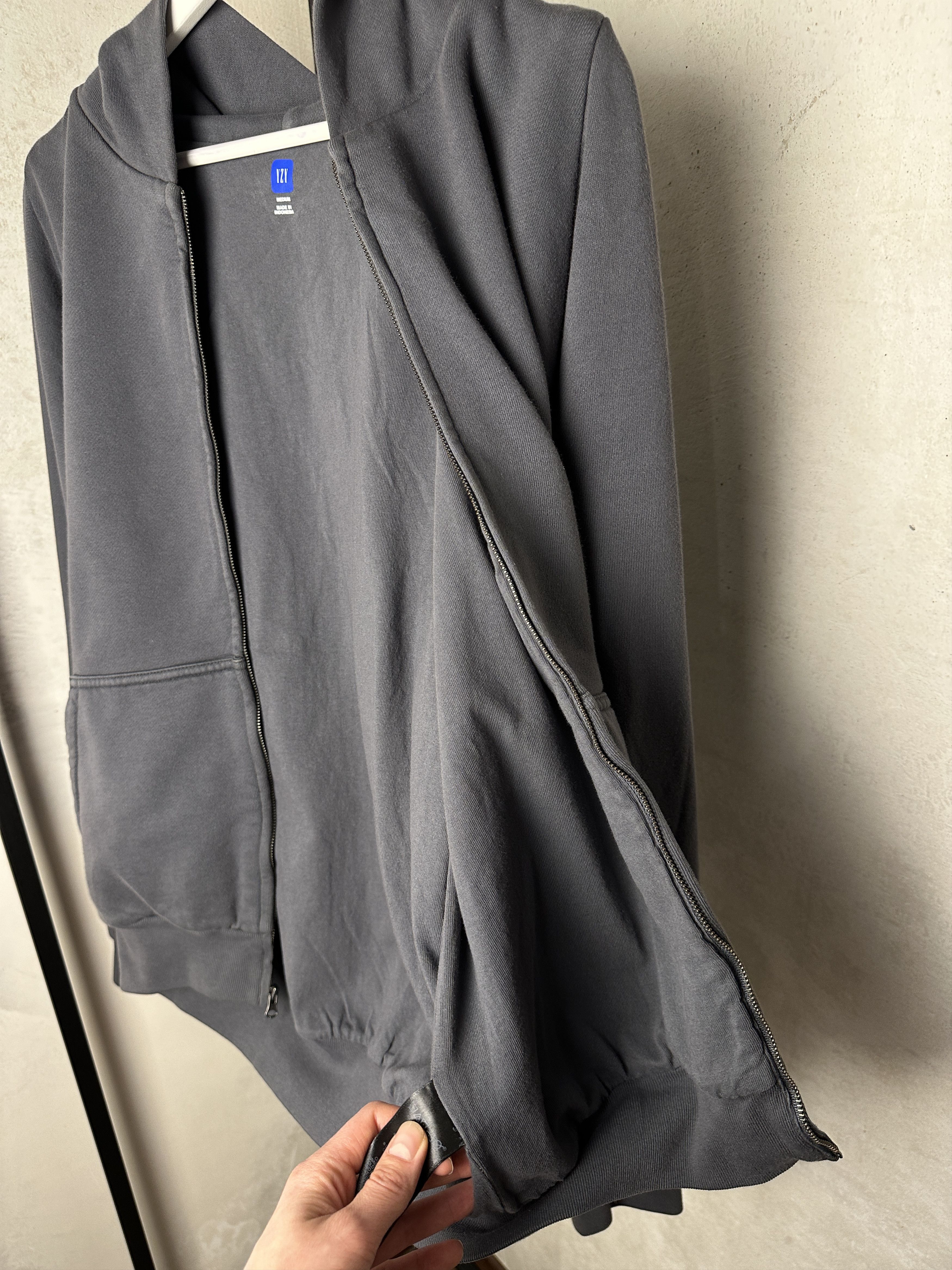 Gap Yzy Gap Zip Up Hoodie in Grey Size US M / EU 48-50 / 2 - 7 Thumbnail