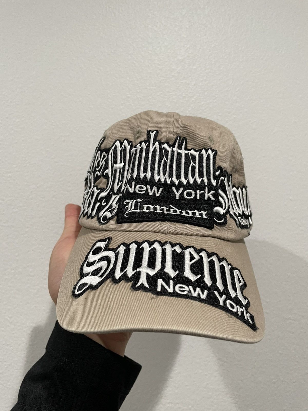 Supreme Supreme Cities Jacquard 6-Panel Tan | Grailed