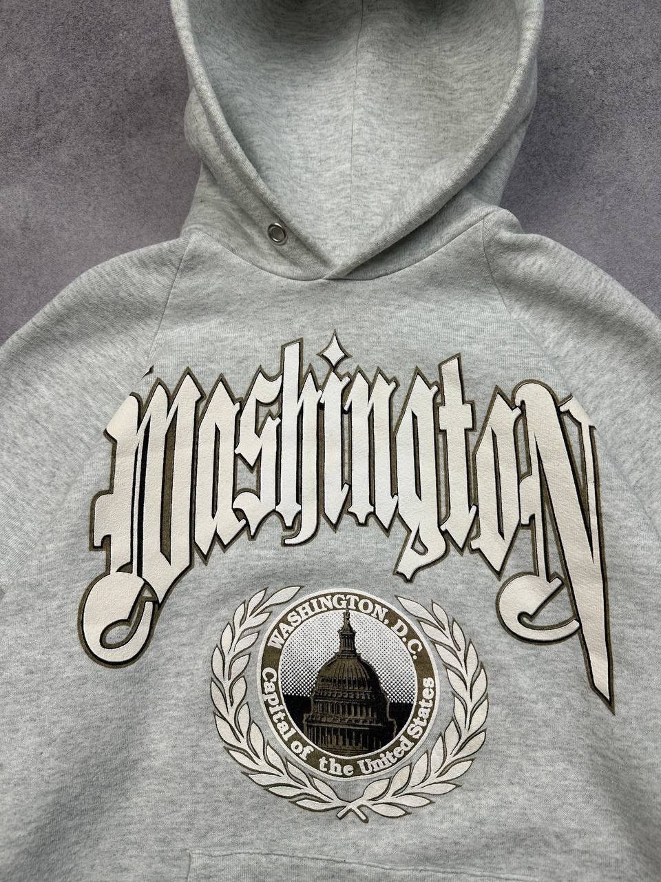 Vintage Vintage 1990s USA-Made Women’s Hoodie, Size L – Classic 90s Size L / US 10 / IT 46 - 3 Thumbnail