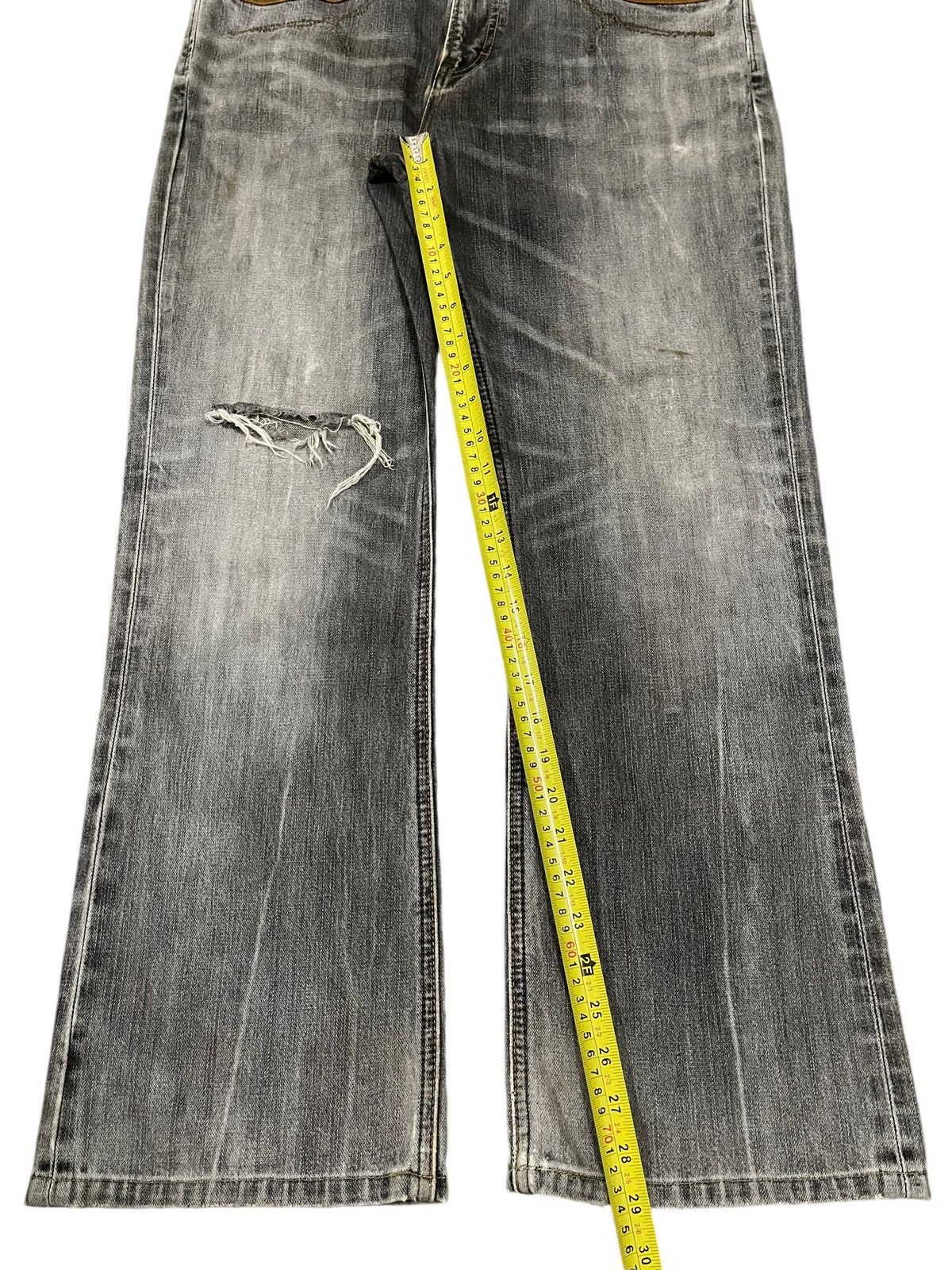 Wrangler Vintage 90s Wrangler Faded Wash Distressed Wide Leg Jeans Size US 34 / EU 50 - 14 Thumbnail