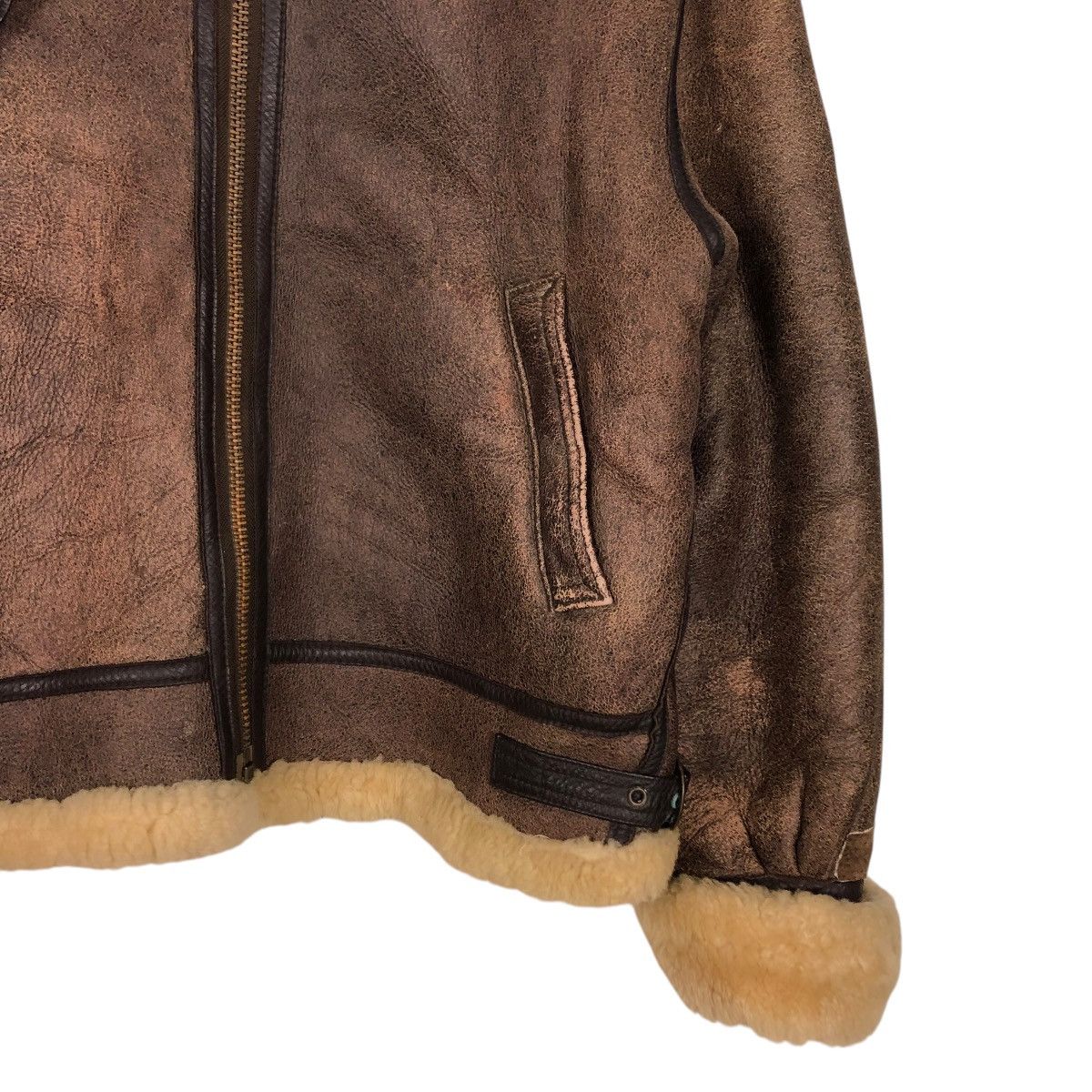 Vintage 🔥VINTAGE GENUINE LEATHER SHEARLING B-3 JACKET AIR FORCE Size US L / EU 52-54 / 3 - 9 Thumbnail