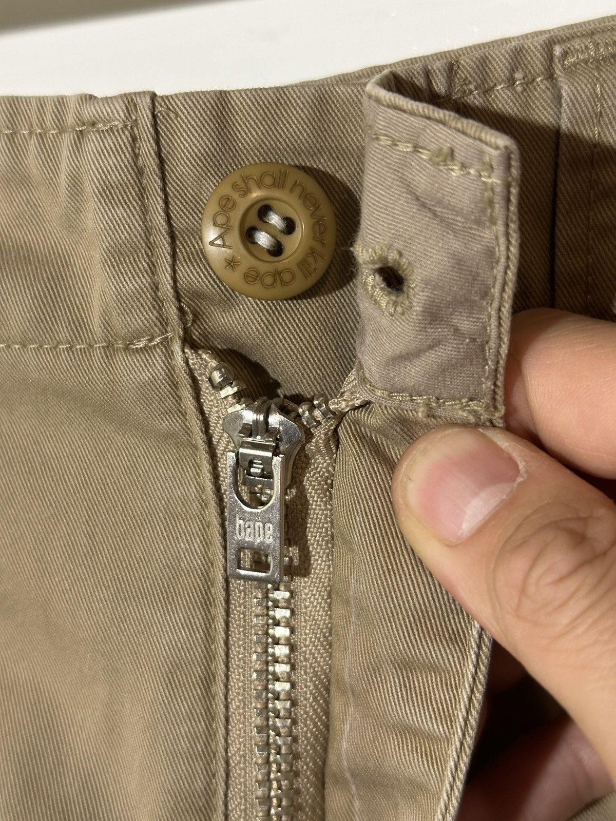 Bape × Wtaps A Bathing Ape Ursus Bape BDU Shorts Beige M Size US 30 / EU 46 - 4 Thumbnail