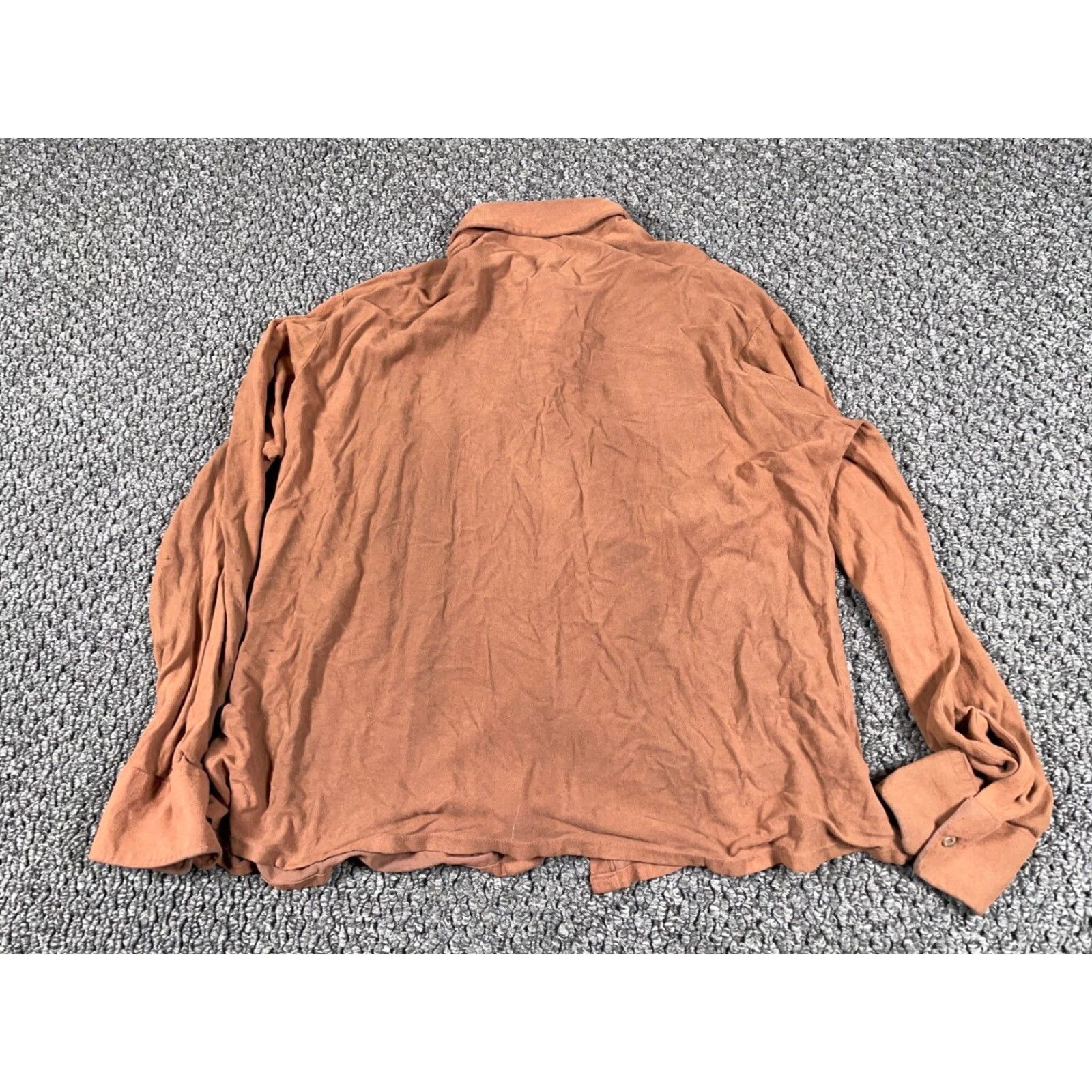 Vintage VTG 80s Textured Sueded Shirt Adult XL Brown Clay Lightweight Grunge Workwear Populated by 90s Retro Theme Mens Button-Up Collared Long Sleeve Size US XL / EU 56 / 4 - 2 Thumbnail