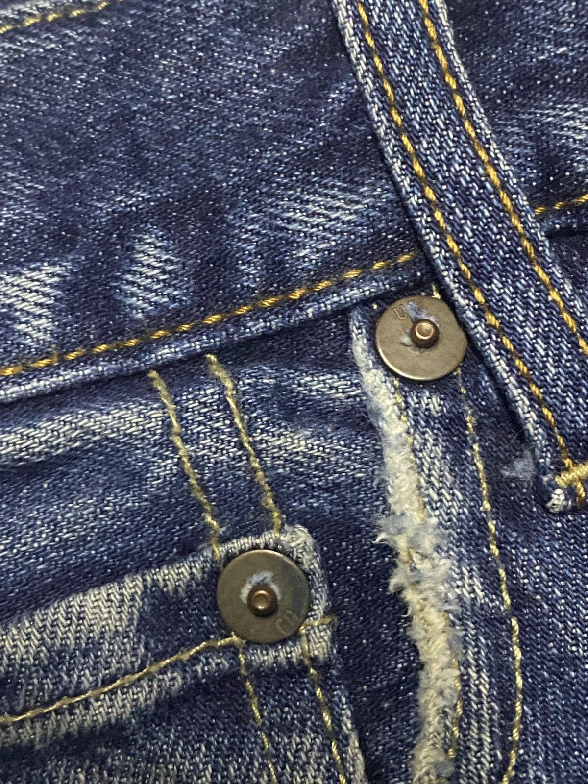 Uniqlo Vintage Japanese Uniqlo Faded Wash Destroy Slim Jeans Size US 30 / EU 46 - 8 Thumbnail
