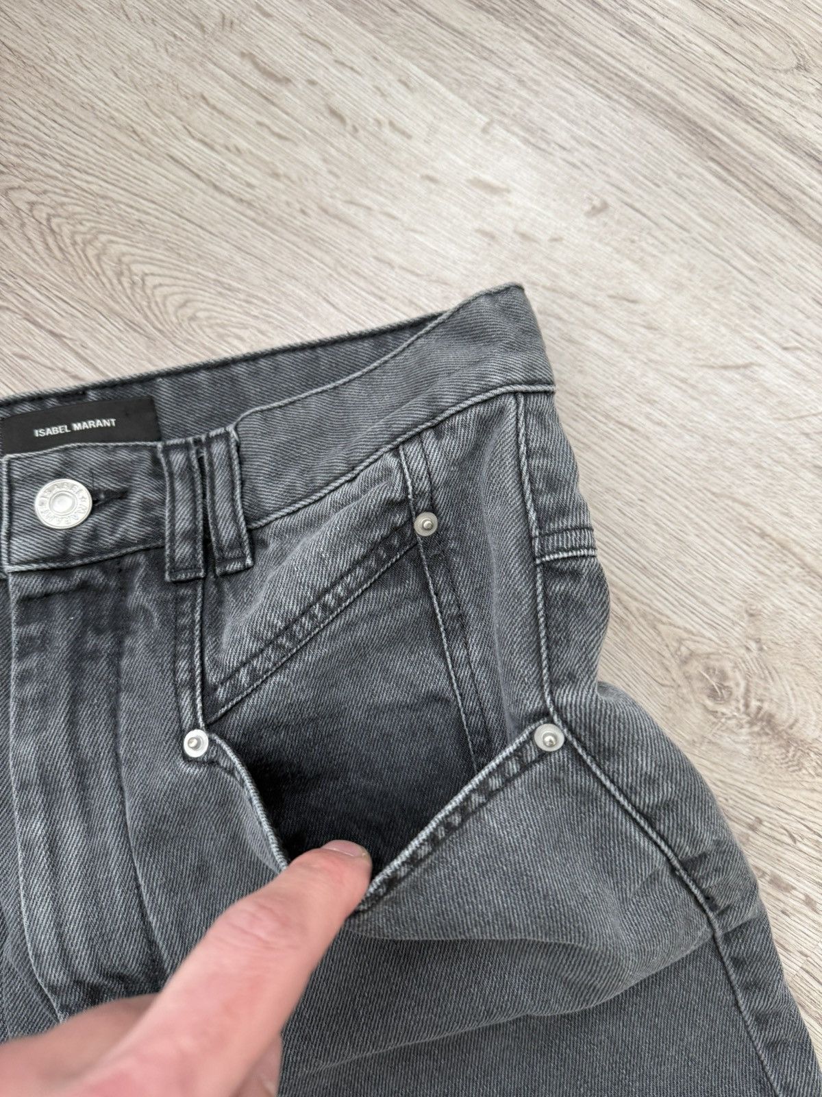 Isabel Marant Isabel Marant cropped high jeans Size 25" / US 0 / IT 36 - 24 Thumbnail