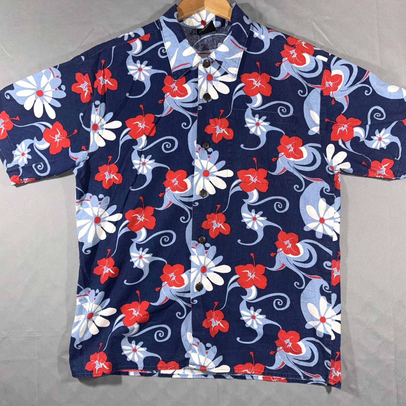 Vintage VINTAGE Surf Report International Hawaiian Shirt Men L Blue Hibiscus Floral Short Sleeve Button-Up Pockets Made in USA Size US L / EU 52-54 / 3 - 2 Thumbnail