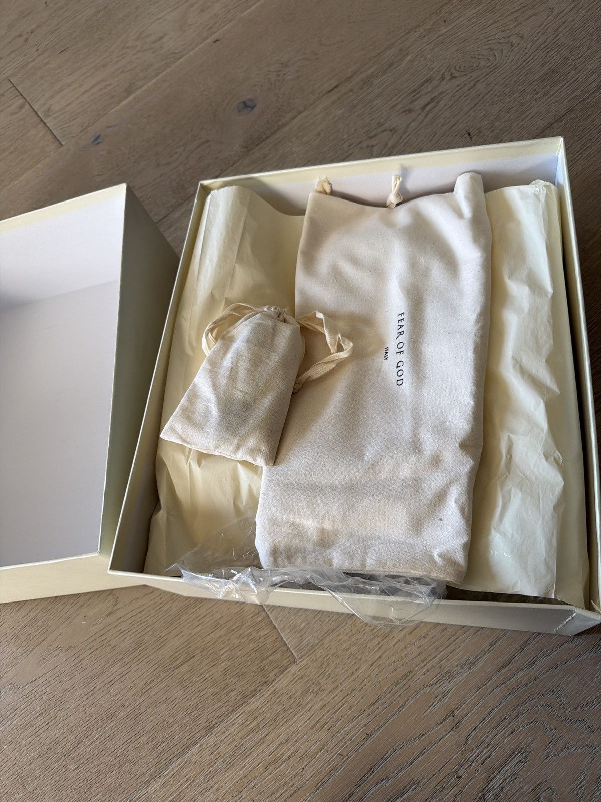 Fear of God $1095 Fear of god BASKETBALL Sneaker WHITE NIB 44 Size US 11 / EU 44 - 3 Thumbnail