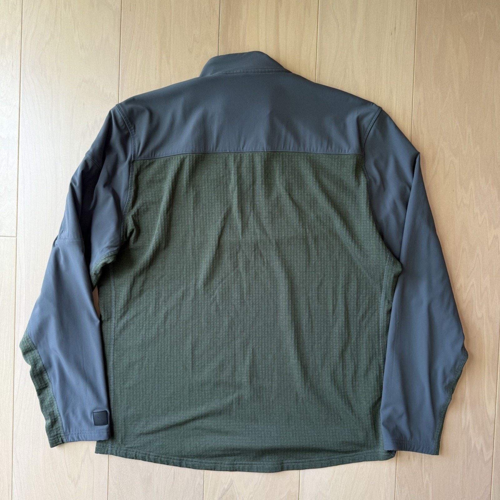 Ten Thousand Ten Thousand 1/4 Zip Pullover Large Green Gray Utility Size US L / EU 52-54 / 3 - 8 Thumbnail
