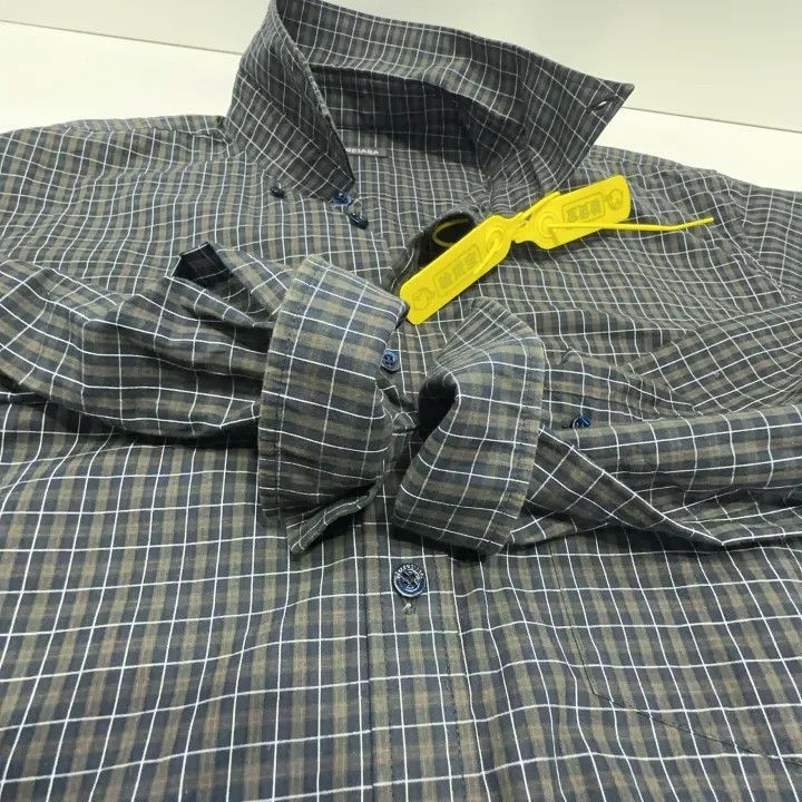 Balenciaga Balenciaga Balenciaga Plaid ButtonUp Shirt for Men -2507 Size US S / EU 44-46 / 1 - 8 Thumbnail