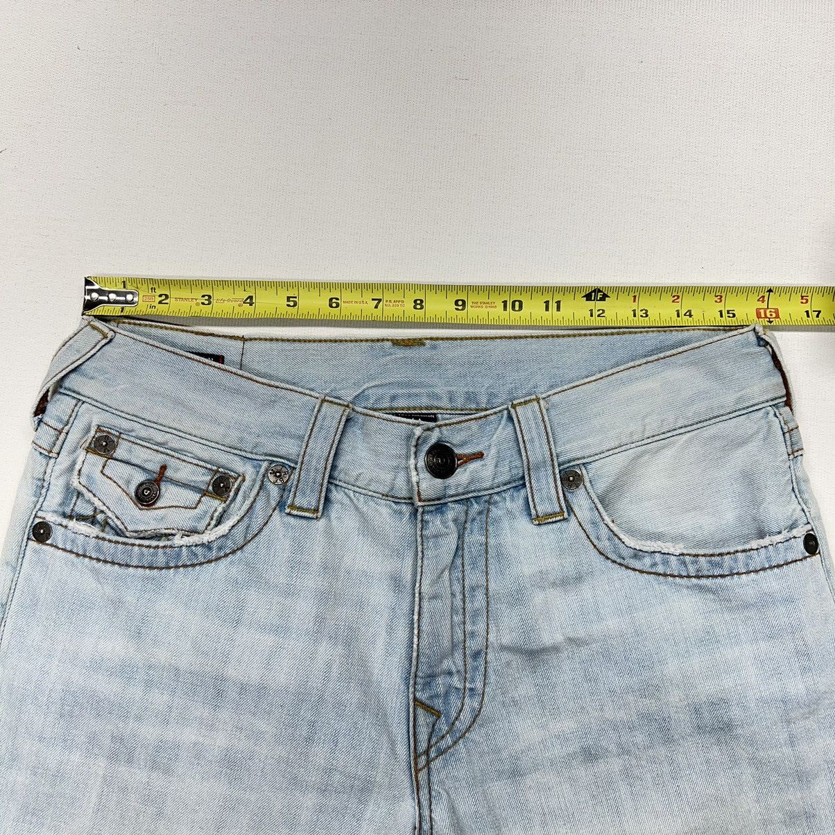 True Religion True Religion Jean Shorts Ricky Relaxed Straight Pocket Flap Size US 32 / EU 48 - 22 Thumbnail