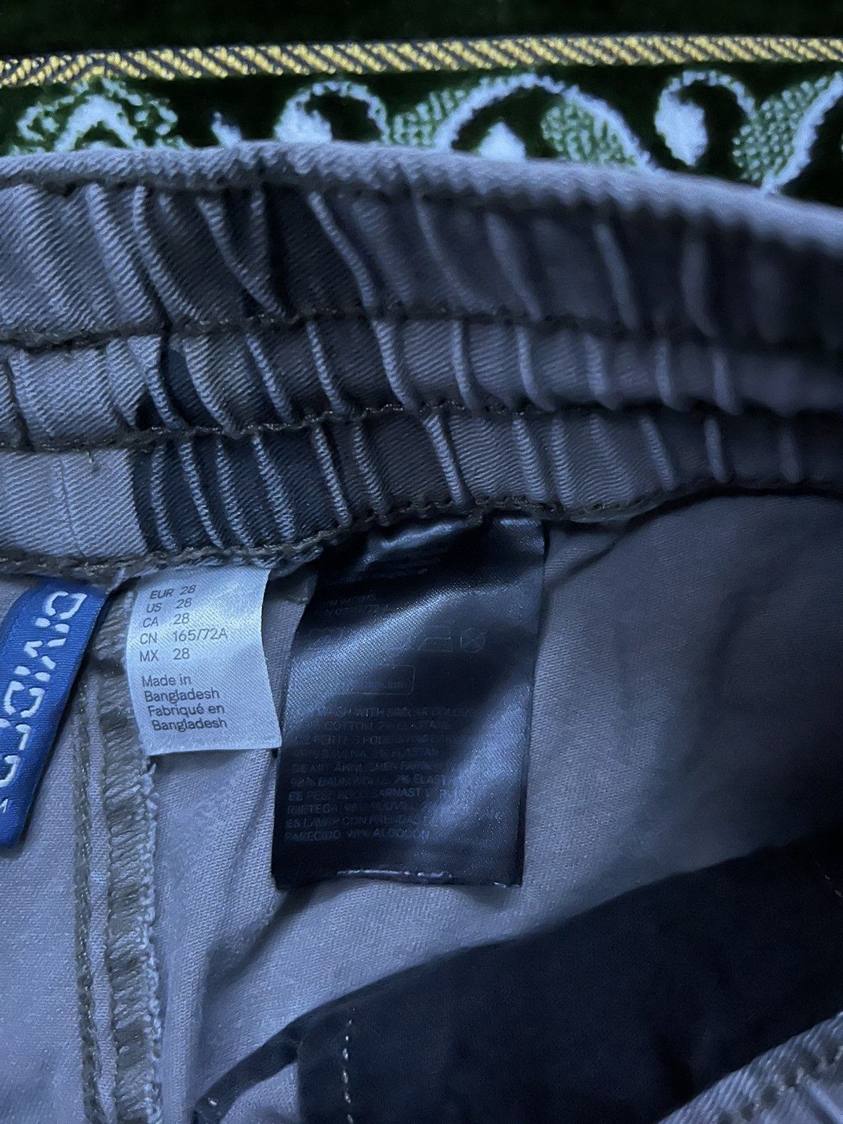 Divided Camo Joggers from Divided Size US 28 / EU 44 - 5 Thumbnail