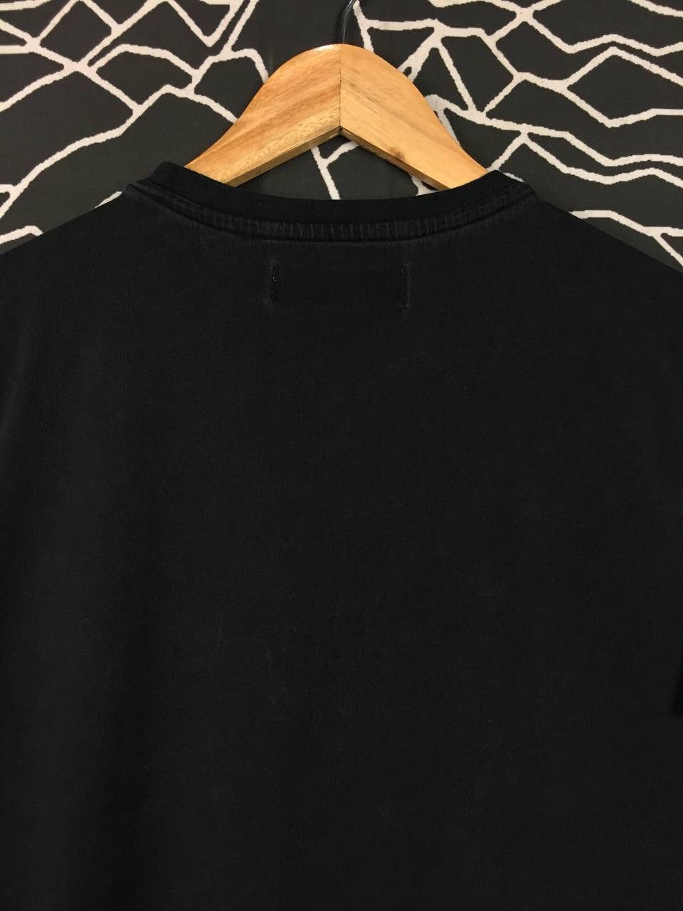 Black Pyramid × Vintage Black Pyramid Chris Brown Streetwear Brand Blast Off Tee Size US M / EU 48-50 / 2 - 6 Thumbnail