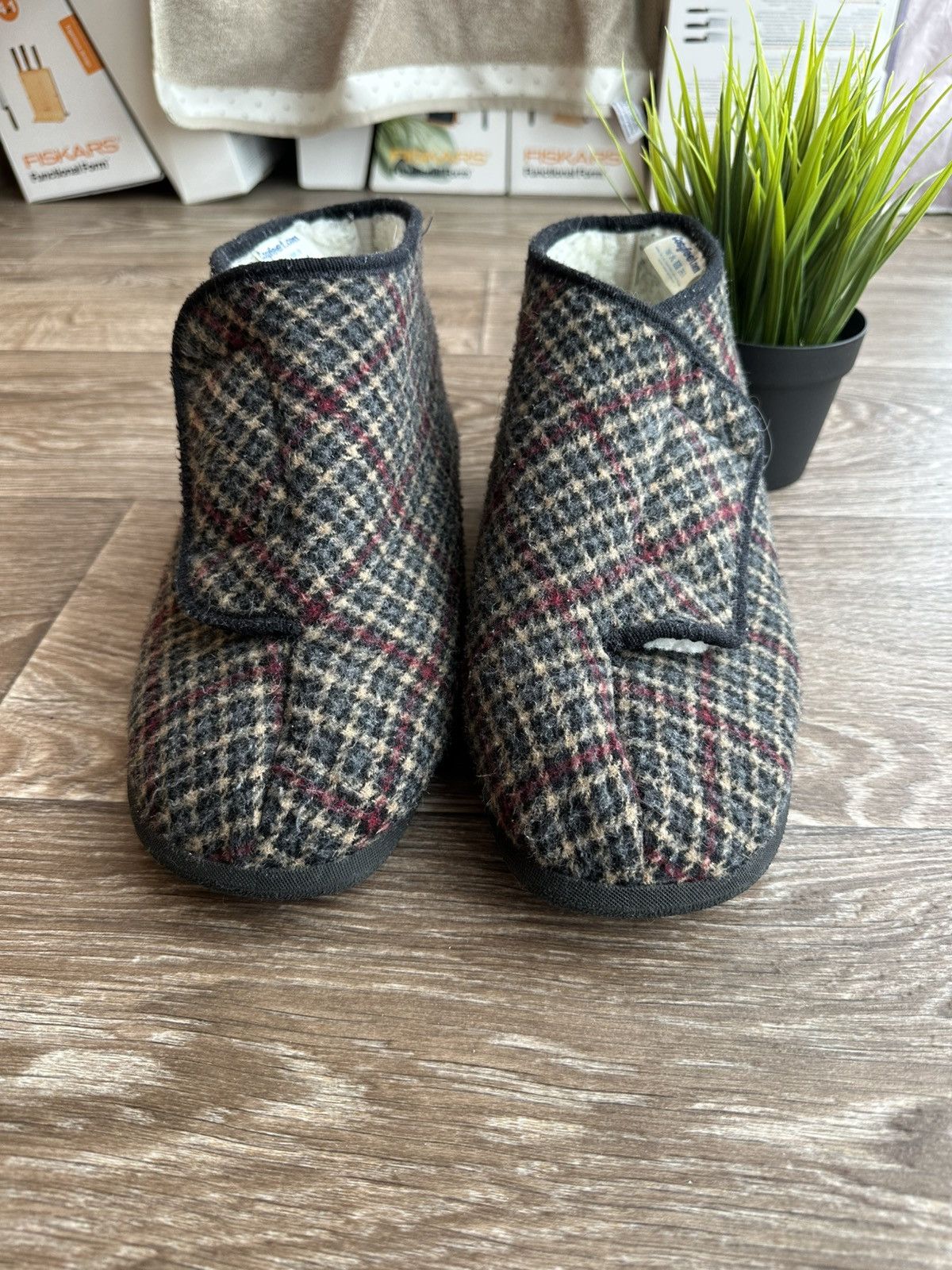 Vintage 🔥 Cosyfeet Mens Slipper Robbie Warm Lined Retro Check Size US 10 / EU 43 - 5 Thumbnail