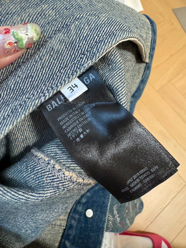 Balenciaga Balenciaga size 34 Blue Diamond Pattern Logo Denim Jacket Size S / US 4 / IT 40 - 4 Thumbnail
