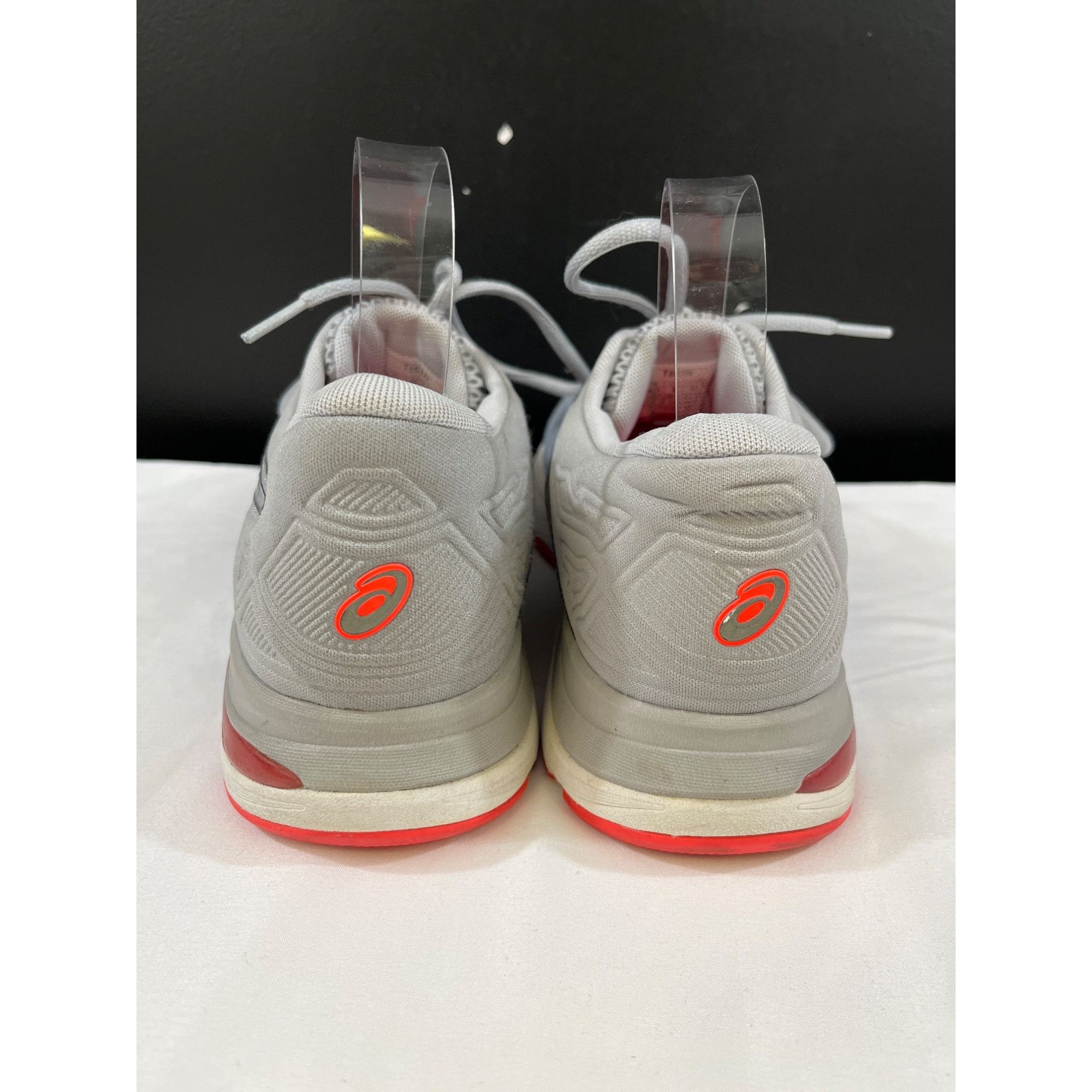 Asics Asics Gel-Flux 5 Women's Grey Running Sneakers Size 9 SKU 60 Size US 9 / IT 39 - 4 Thumbnail
