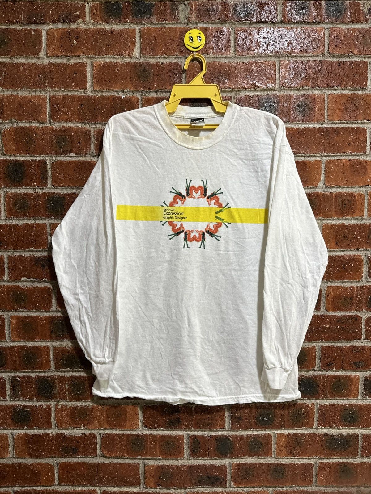 Microsoft Vintage Microsoft Expression Graphic Designer Long Sleeve T Size US L / EU 52-54 / 3 - 1 Thumbnail