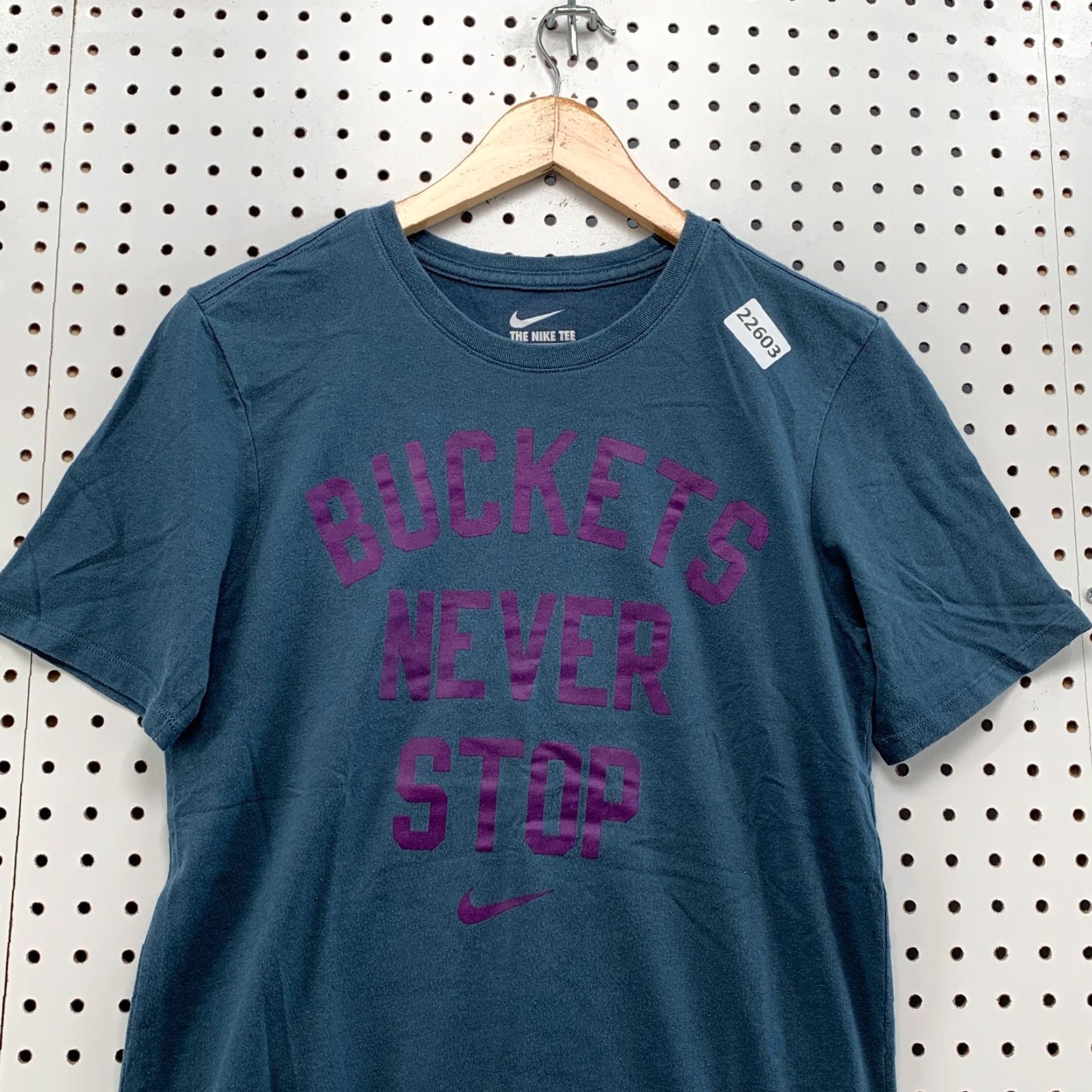 Nike Nike Dri-FIT Shirt Blue Buckets Never Stop Swoosh Adult Small Mens Short Sleeve Crew Neck 17x27 Size US S / EU 44-46 / 1 - 6 Thumbnail