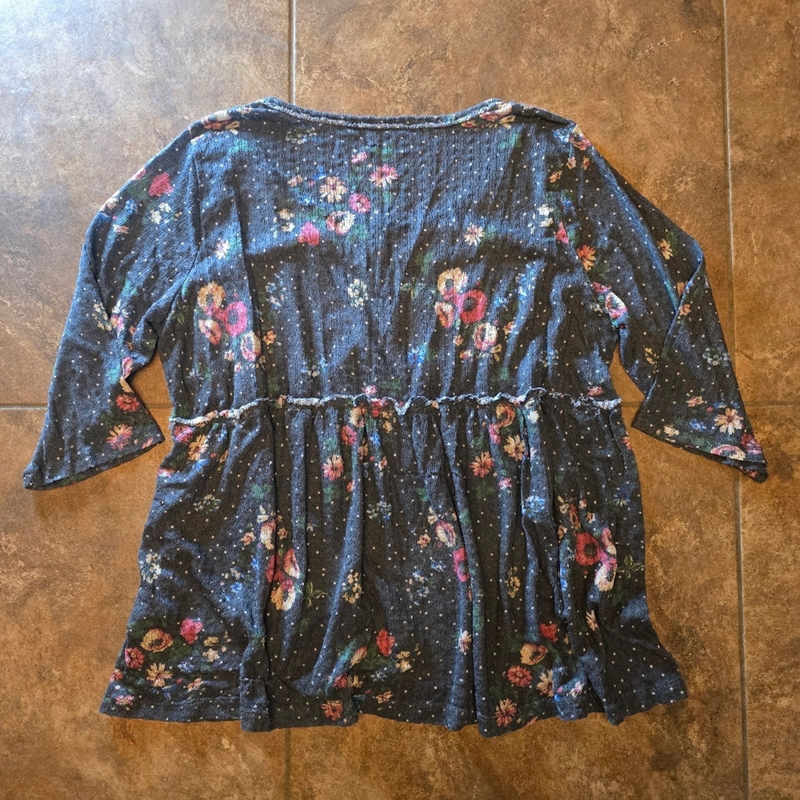 Other Dark Grey Floral Detailed Flowy 3/4 Sleeve Size ONE SIZE - 2 Thumbnail