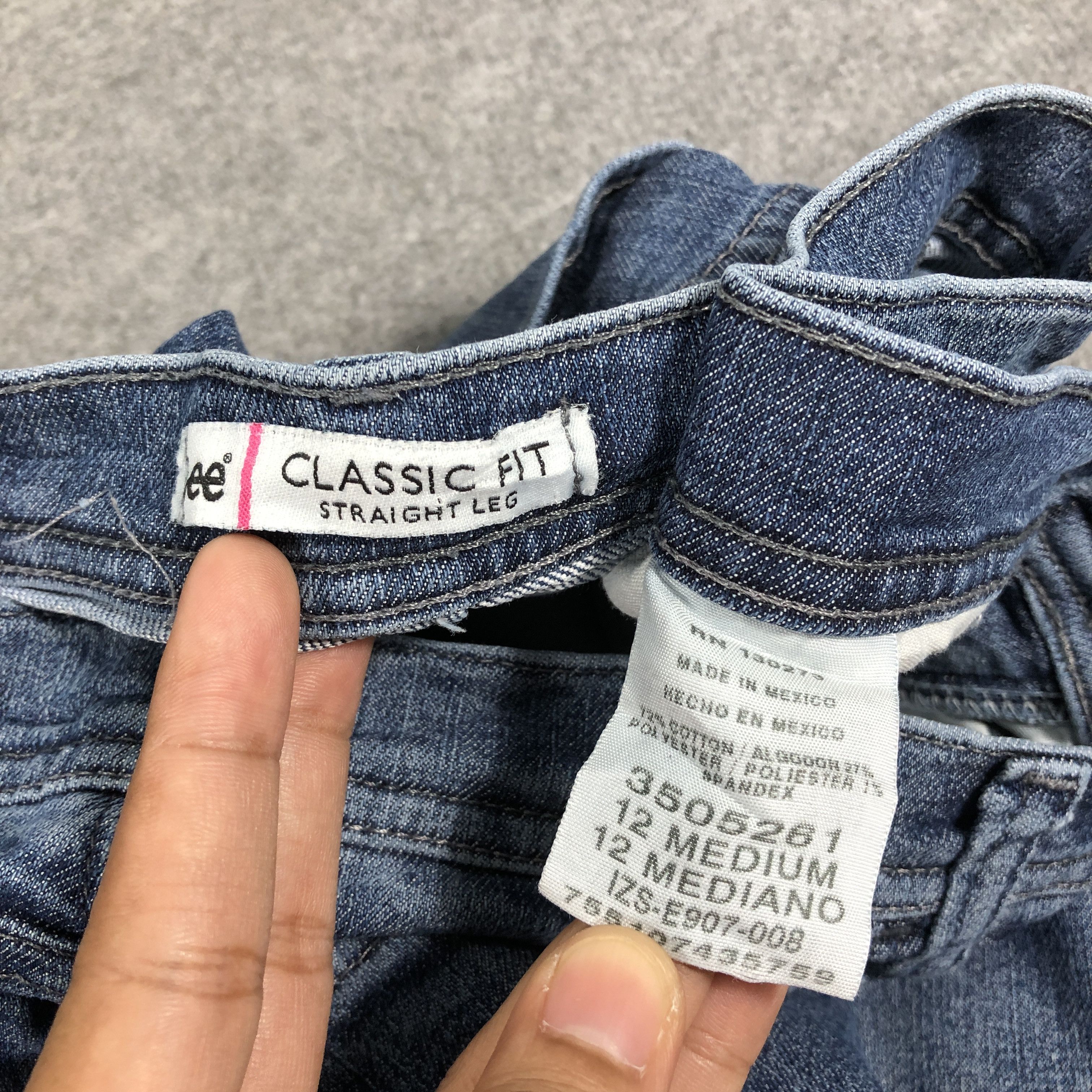 Lee × Vintage Womens Vintage Lee Jeans Classic Fit Straight Leg L1096W Size 32" / US 10 / IT 46 - 9 Thumbnail