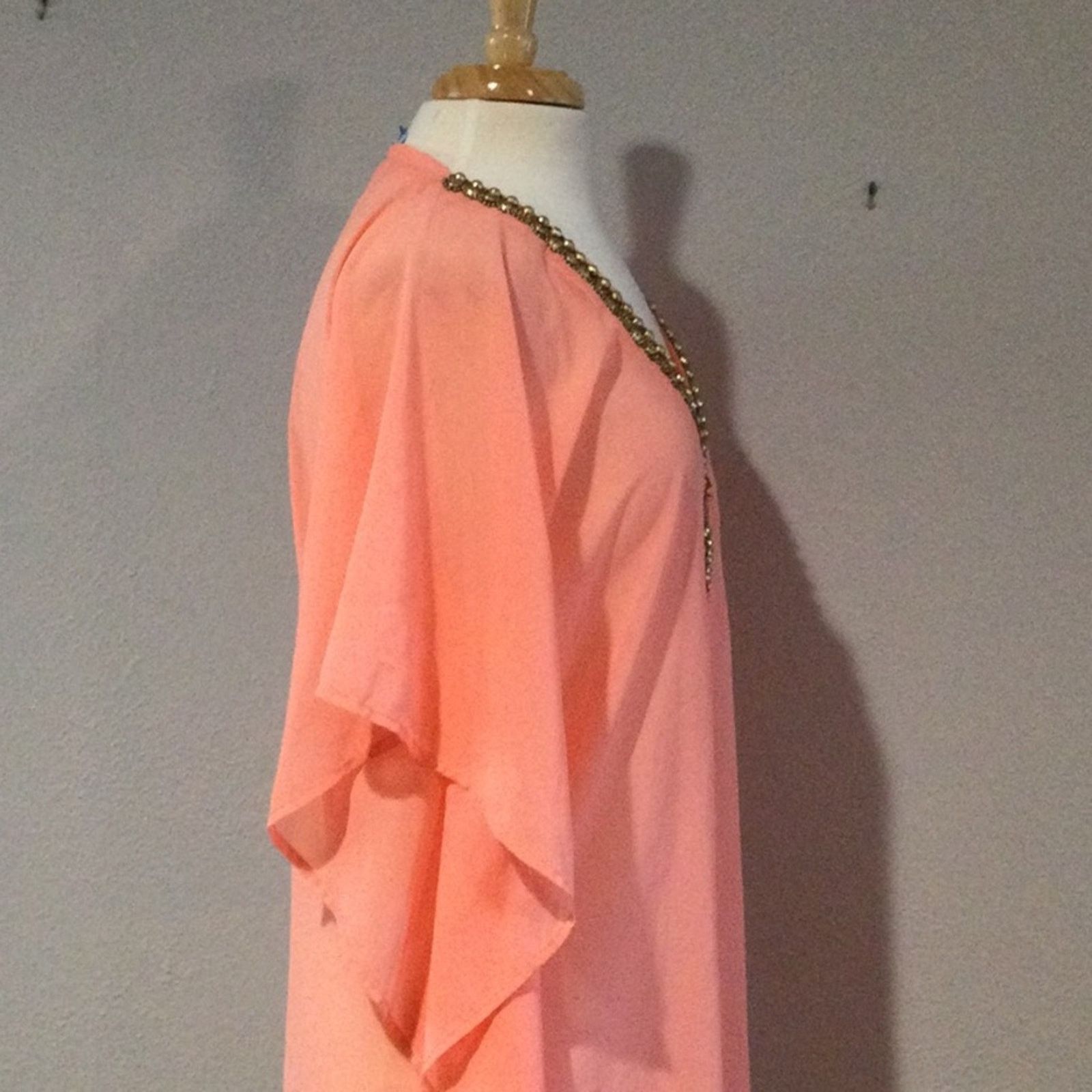 Other Antonio Melani Sheer Pink Beaded Flutter Sleeve Blouse Small Size S / US 4 / IT 40 - 6 Thumbnail