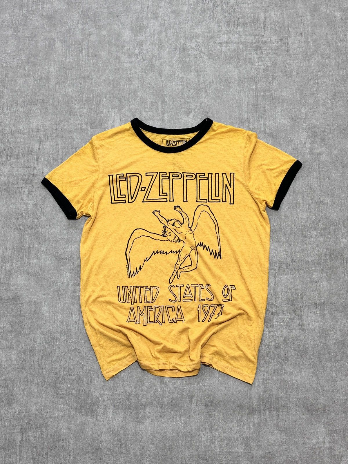 Band Tees Vintage 80S style LED ZEPPELIN T-SHIRT 2018 Size US S / EU 44-46 / 1 - 1 Thumbnail