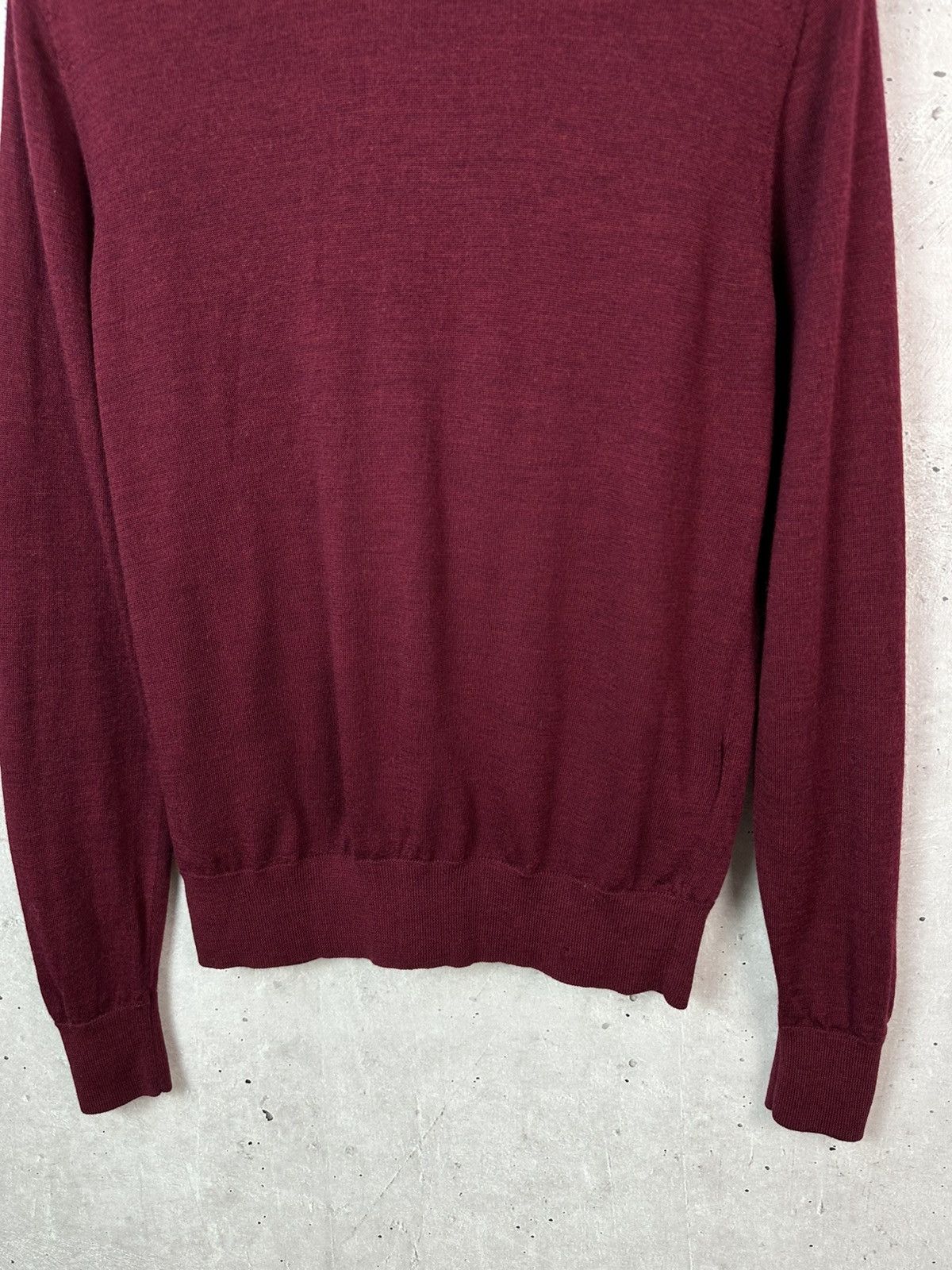Uniqlo Uniqlo Wool Knit Burgundy Long Sleeve Crew Neck Sweater Size US S / EU 44-46 / 1 - 6 Thumbnail