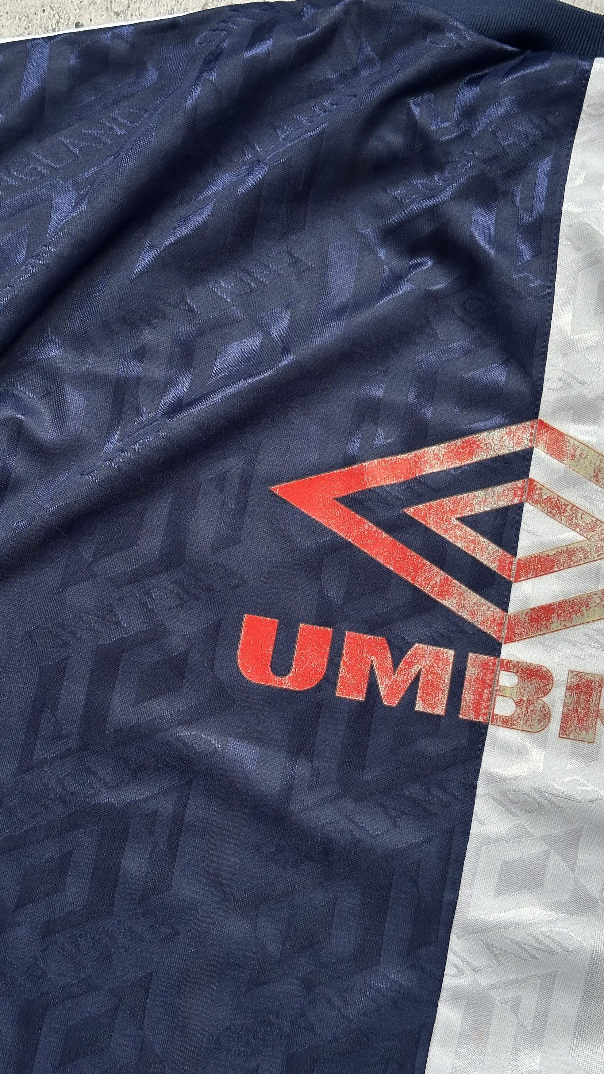 Umbro 90s Umbro England National Team Vintage Jersey Size US L / EU 52-54 / 3 - 18 Thumbnail
