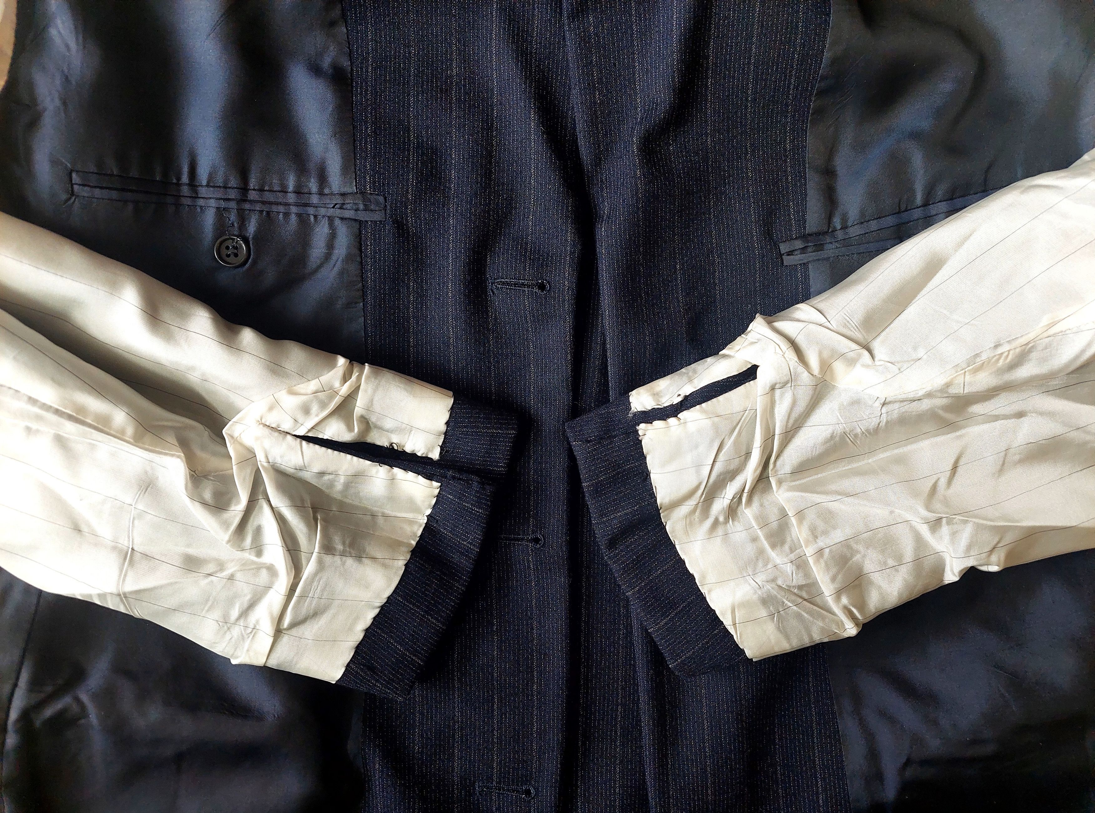 Romeo Gigli Romeo Gigli Wool Blazer Navy Pinstripe 90s Mens Size 50 IT Size 50R - 24 Thumbnail