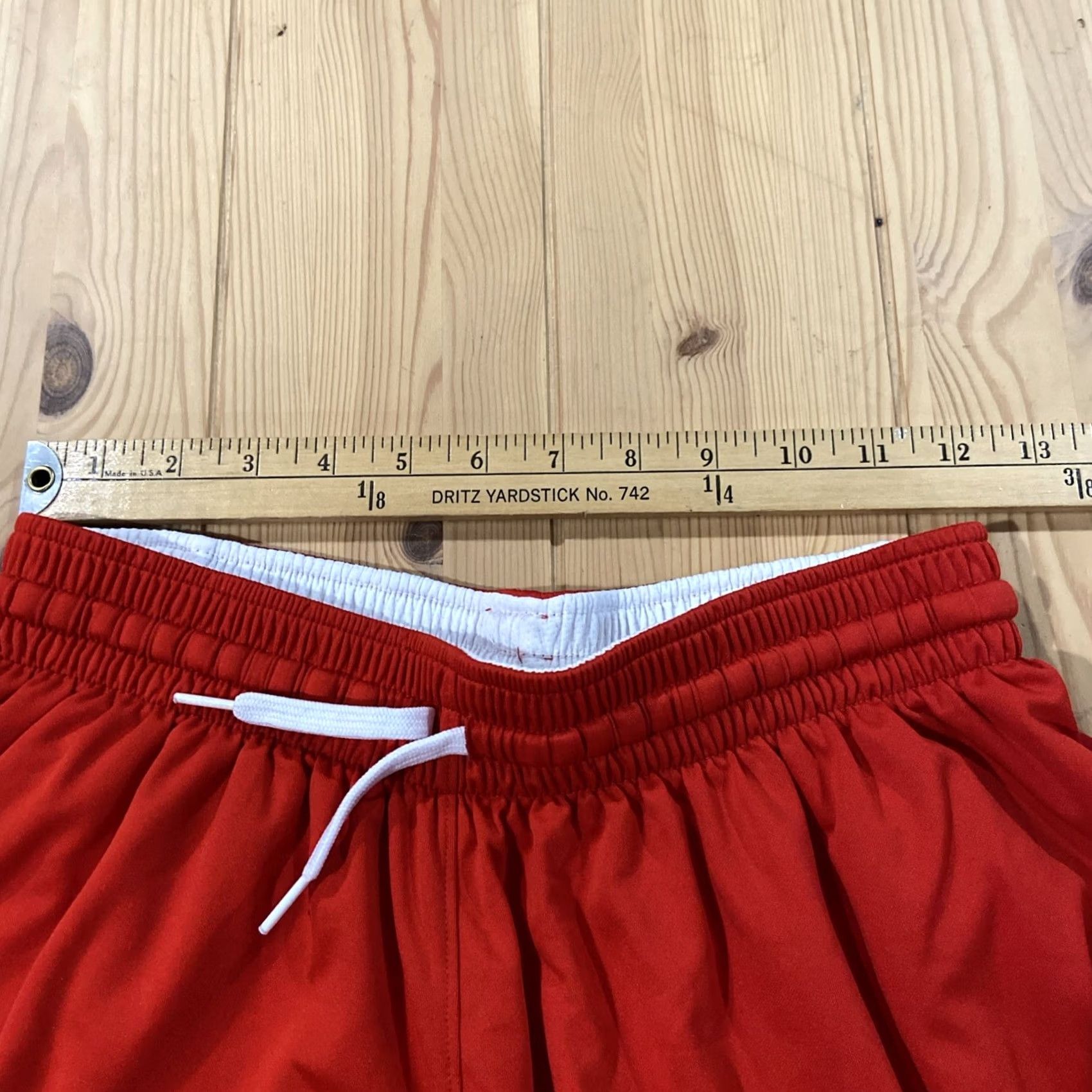 Under Armour Under Armour Clutch 2 Reversible Training Short Red Men's L UKS528M Size US 33 - 3 Thumbnail