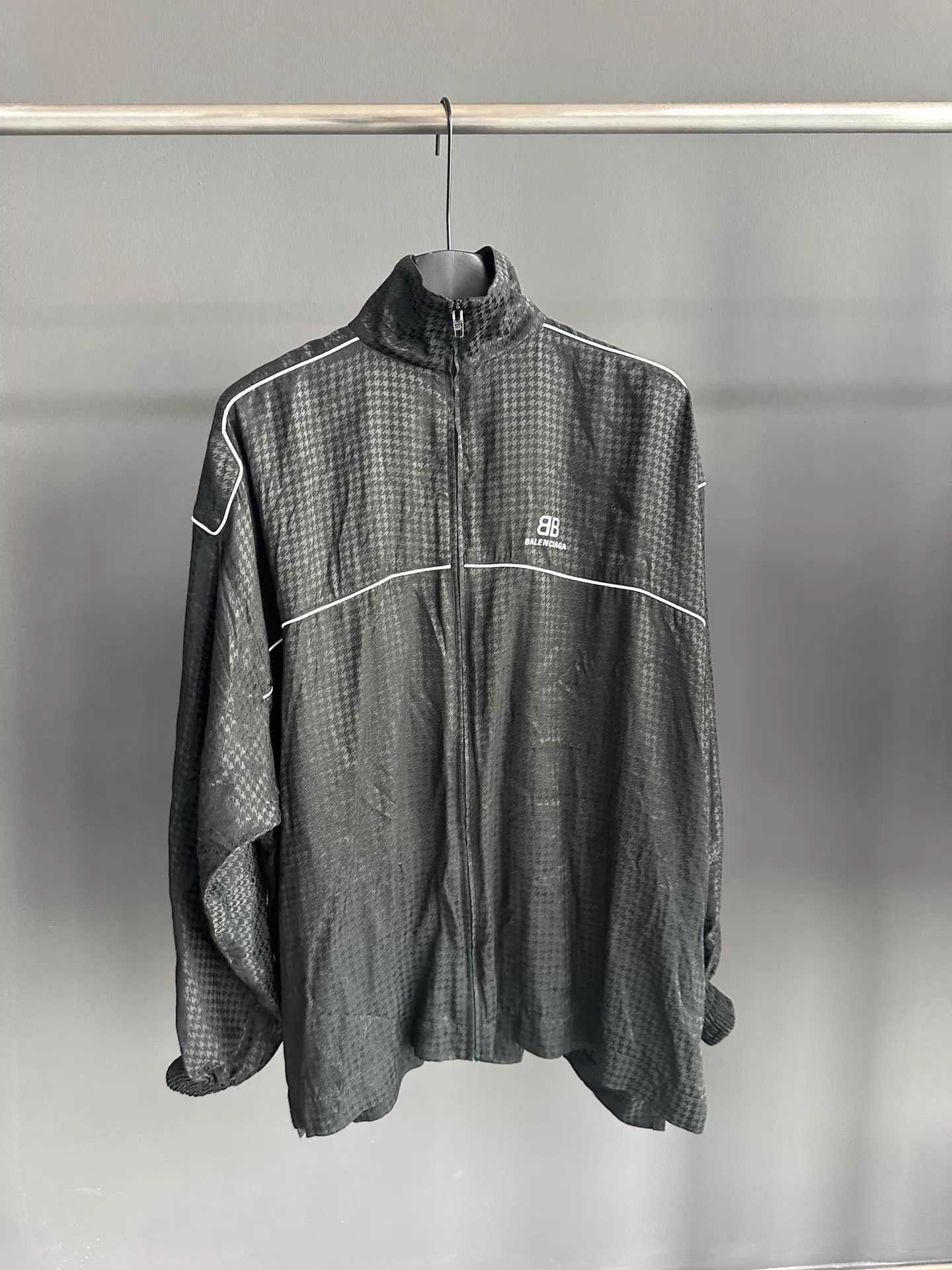 Balenciaga Balenciaga Double B Embroidered Check Black Jacket XS Size US XS / EU 42 / 0 - 1 Thumbnail