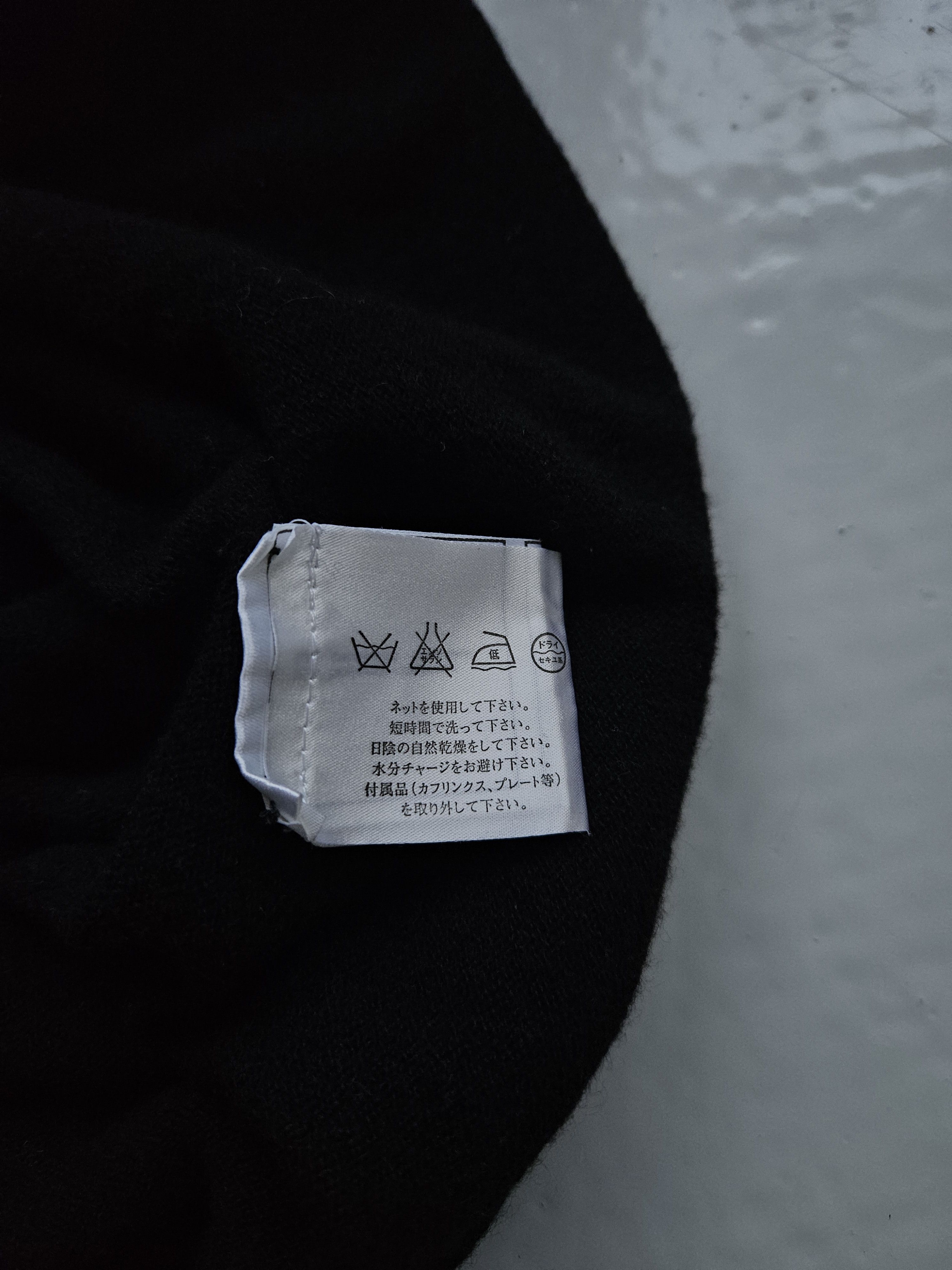 Chanel AW2001 Chanel logo plate cashmere blend turtleneck Size M / US 6-8 / IT 42-44 - 15 Thumbnail