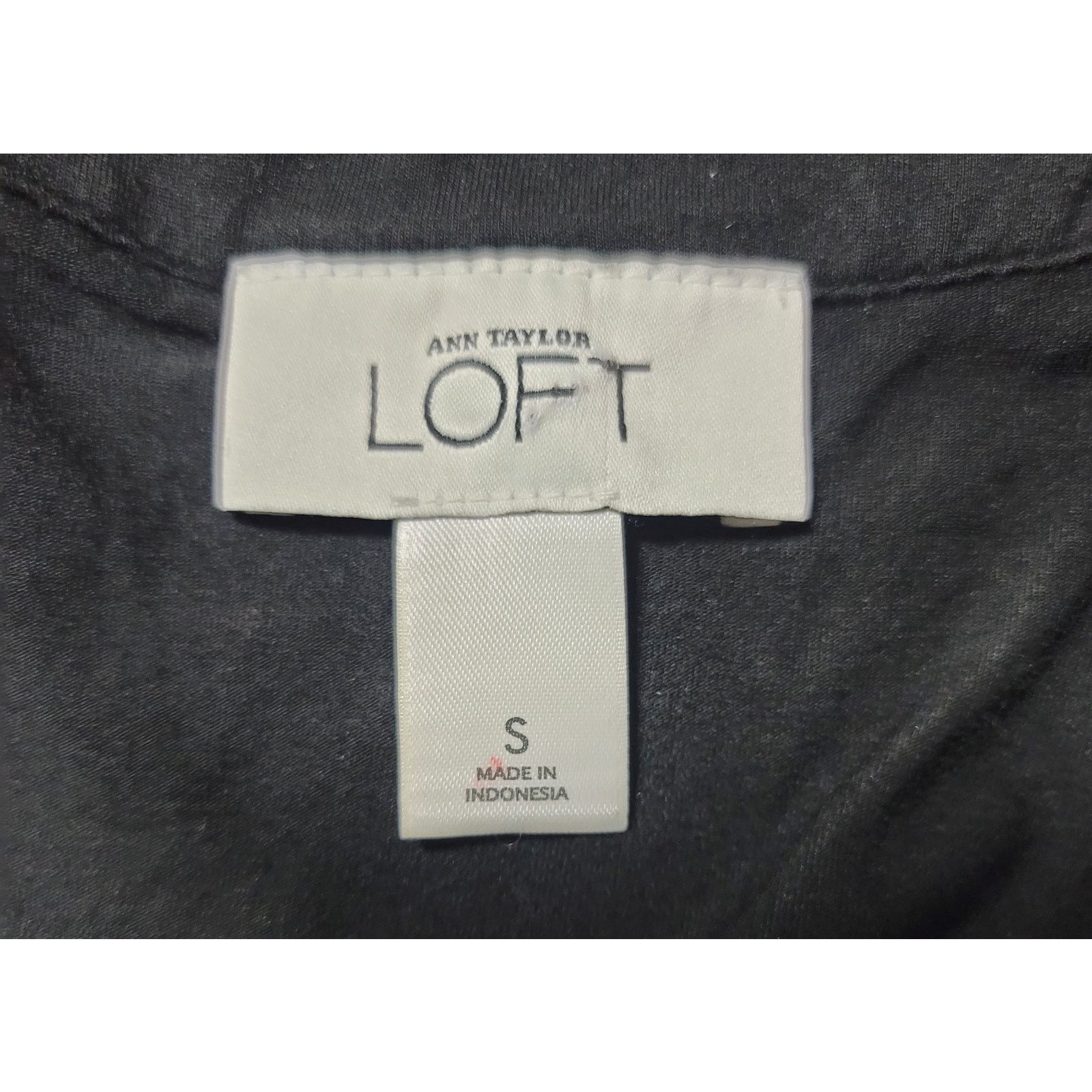 Other Loft Black Pleated Front Tank Top Small Sleeveless Flowy Size S / US 4 / IT 40 - 3 Thumbnail