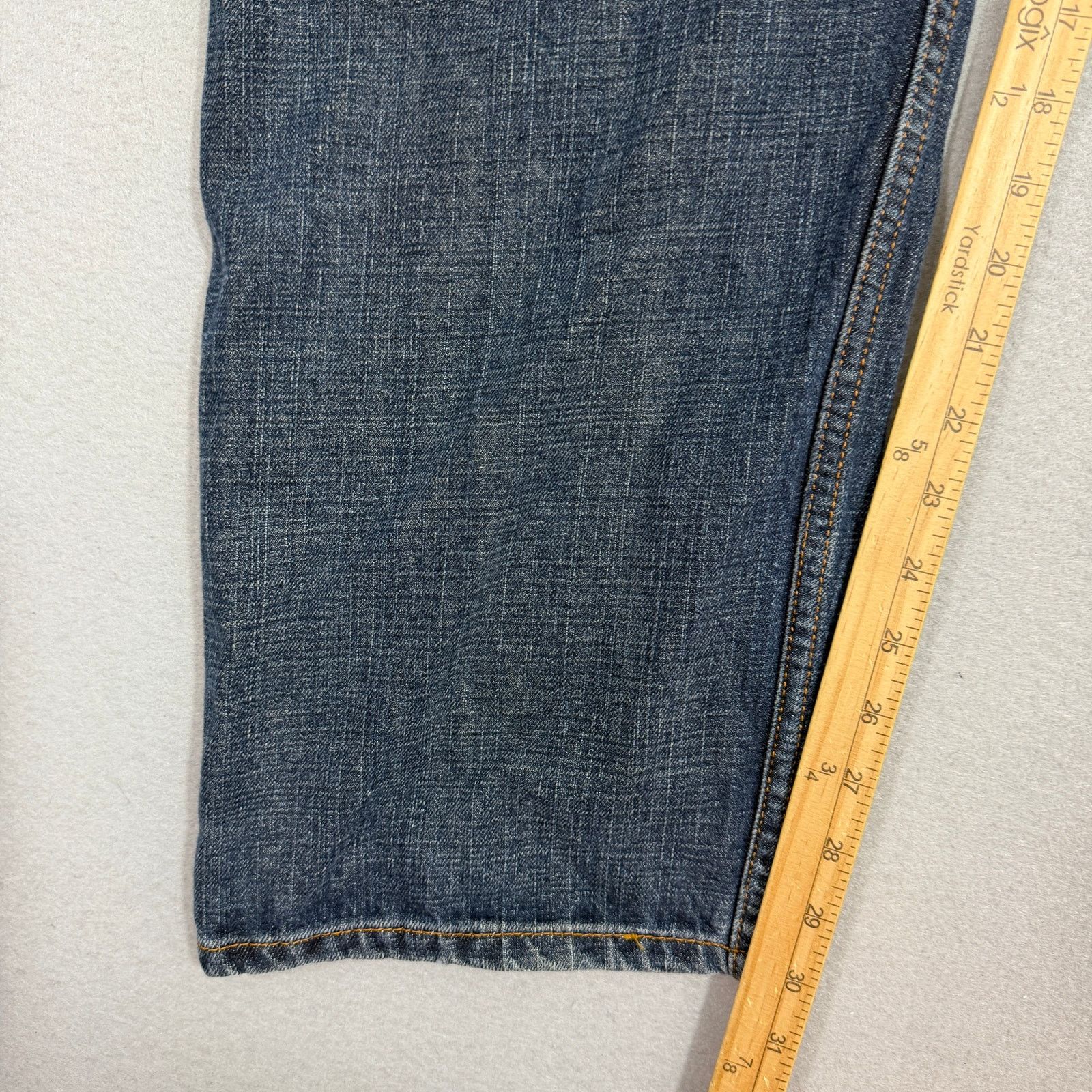 Levi's Vintage Levis 505 Jeans Men's 40x30 Blue Faded Whiskers Size US 40 / EU 56 - 11 Thumbnail