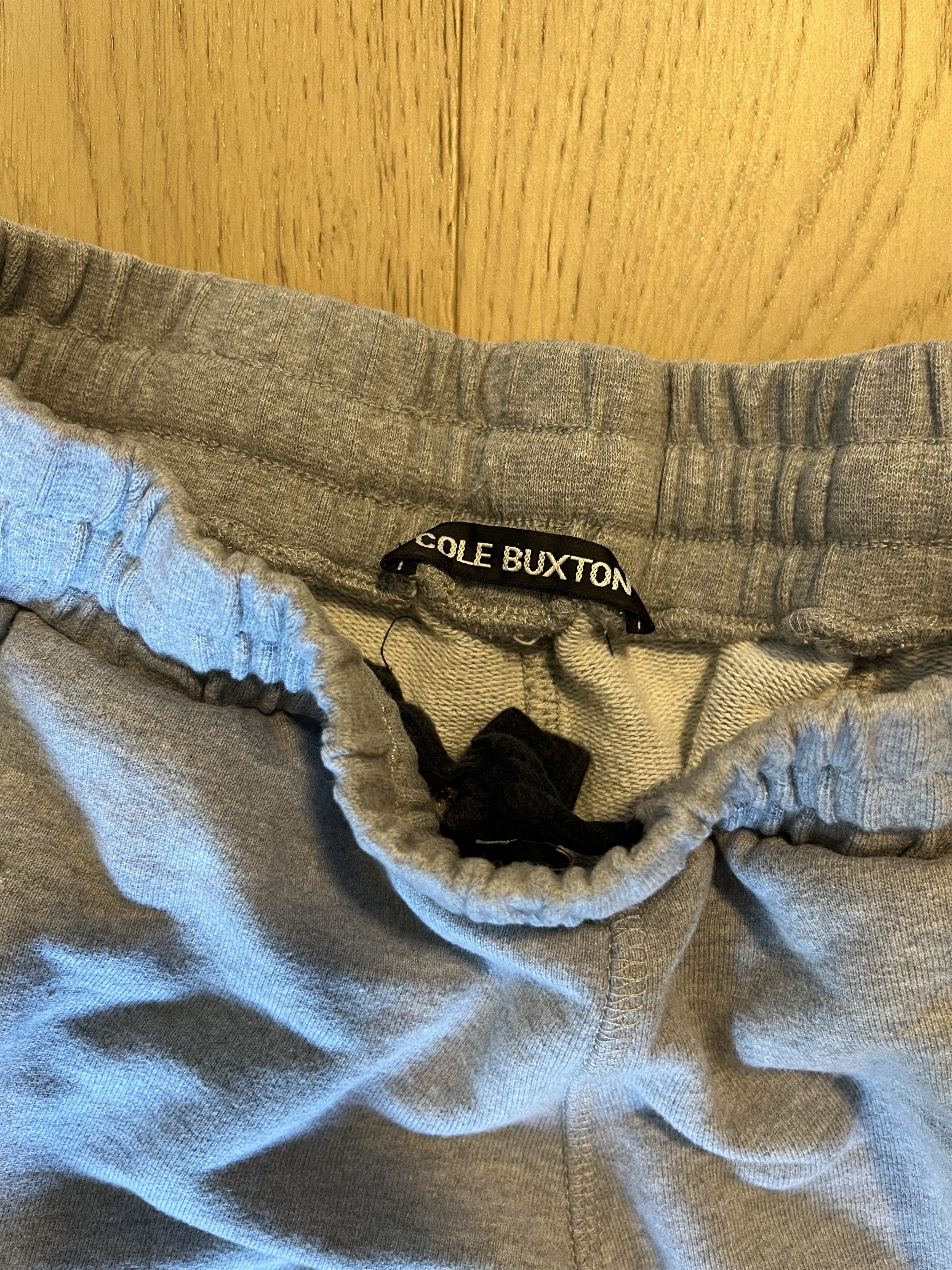 Cole Buxton Cole Buxton MiUK grey sweatpants Size US 30 / EU 46 - 2 Thumbnail