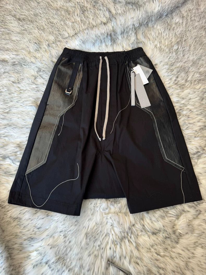 Rick Owens Rick Owens size US 48 19ss shorts 2504-Nextarrow Size US 32 / EU 48 - 1 Thumbnail